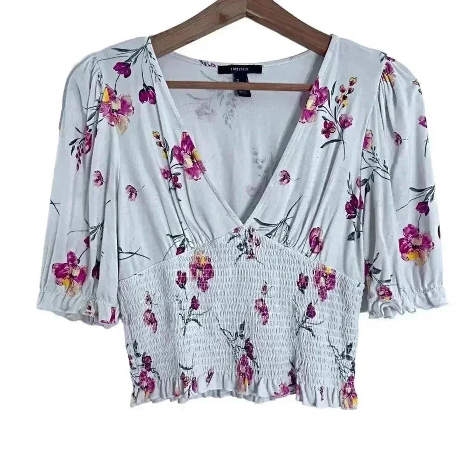 ❤️ 3/$15 Forever 21 White Pink Floral Puff Sleeve Crop Top Peasant Blo by Hot Girl Secondhand