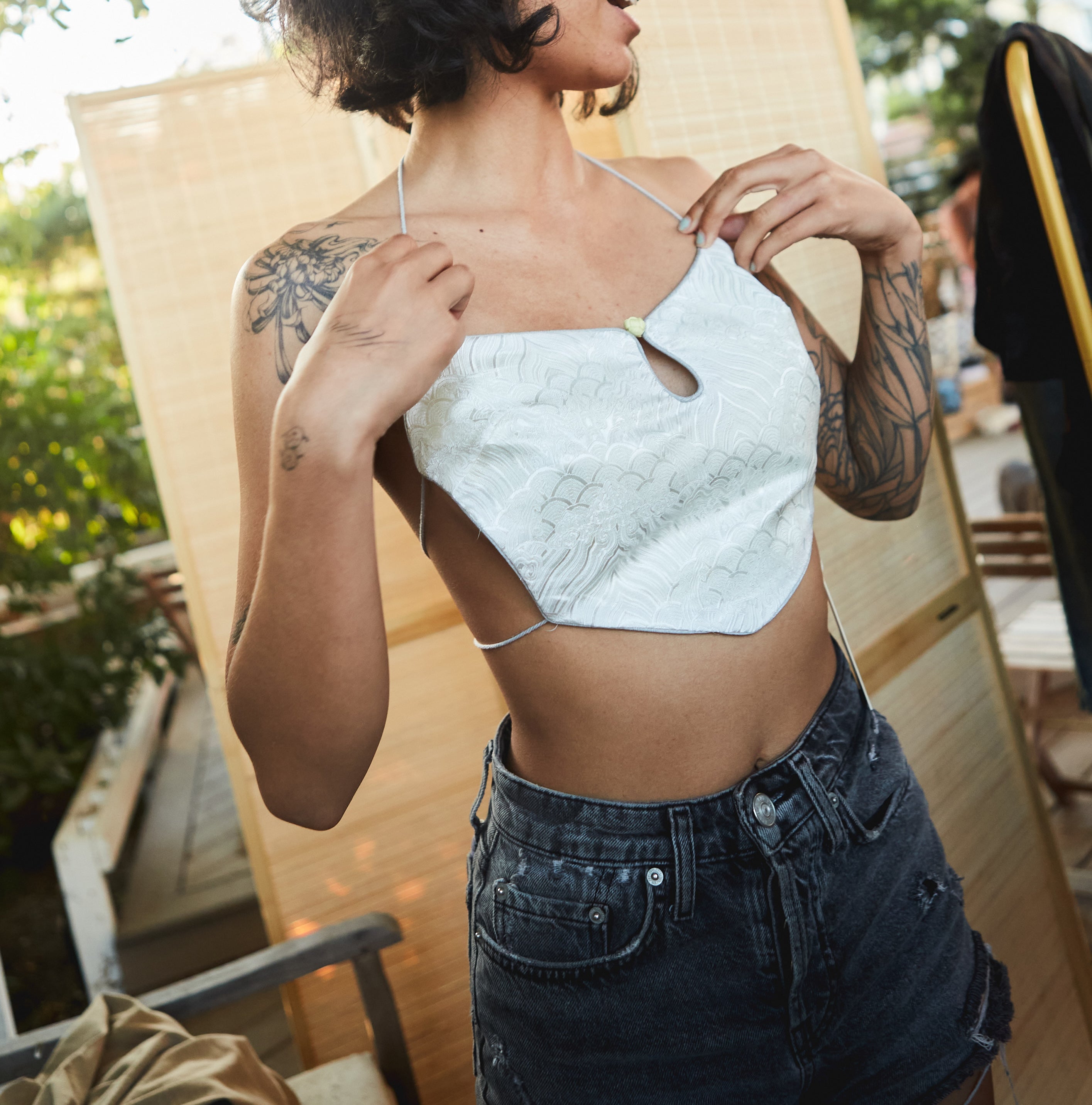 Dong Cropped Reversible Apron Top by DAWANG