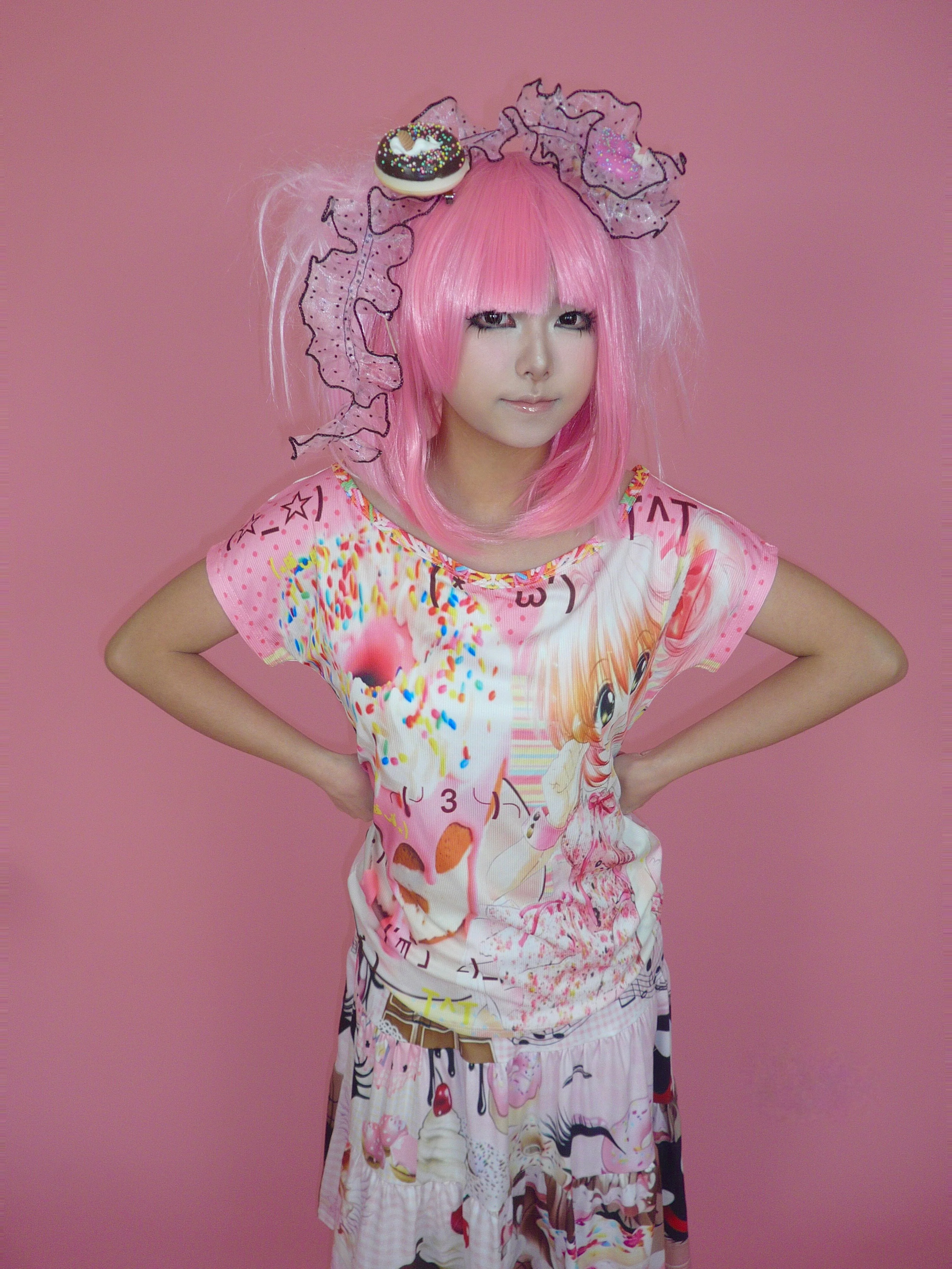 Kawaii Donut Emoji Top - ki00bi00 by Land Decora