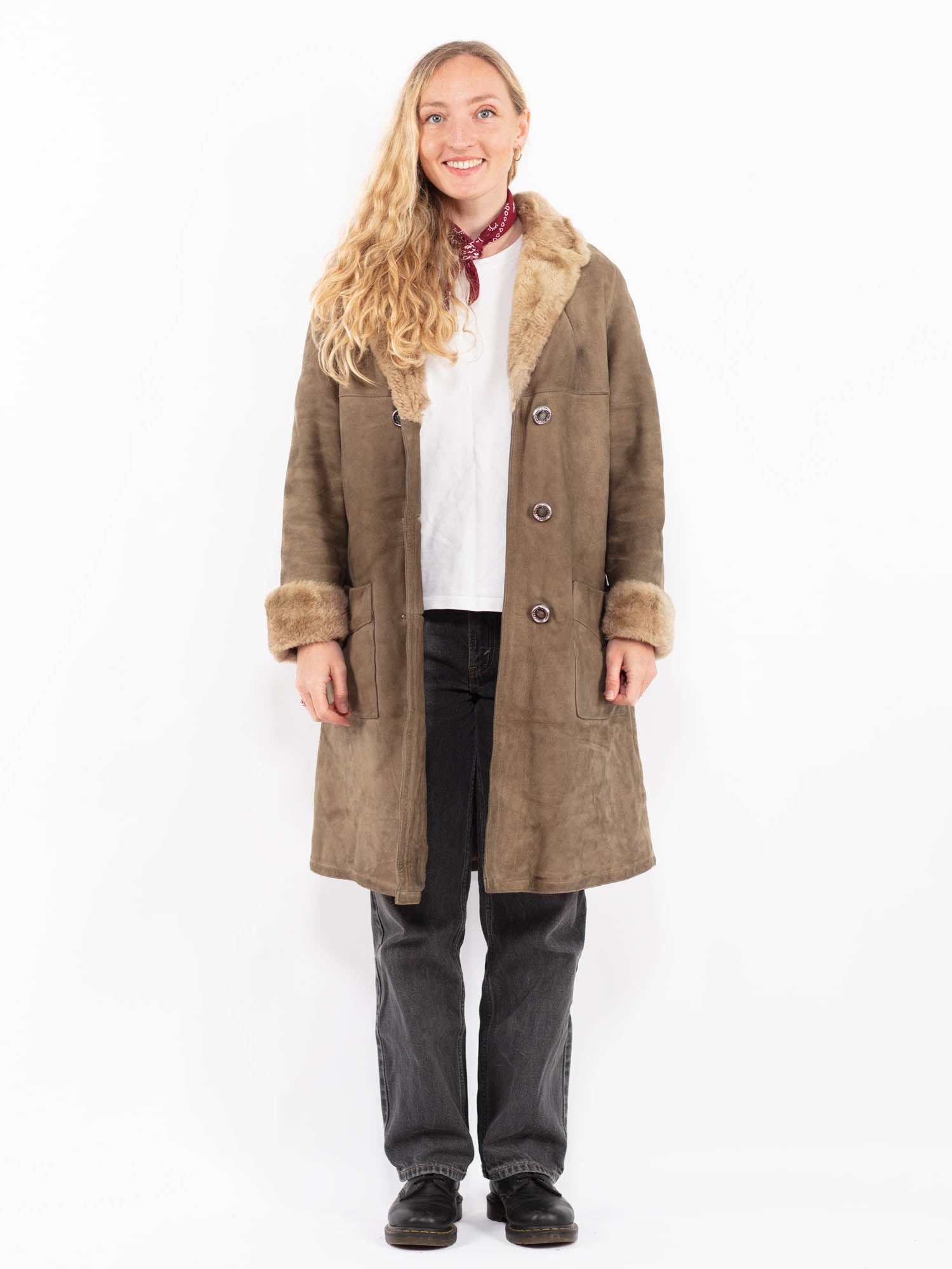 Vintage 70's Women Sheepskin Coat in Beige by Northern Grip
