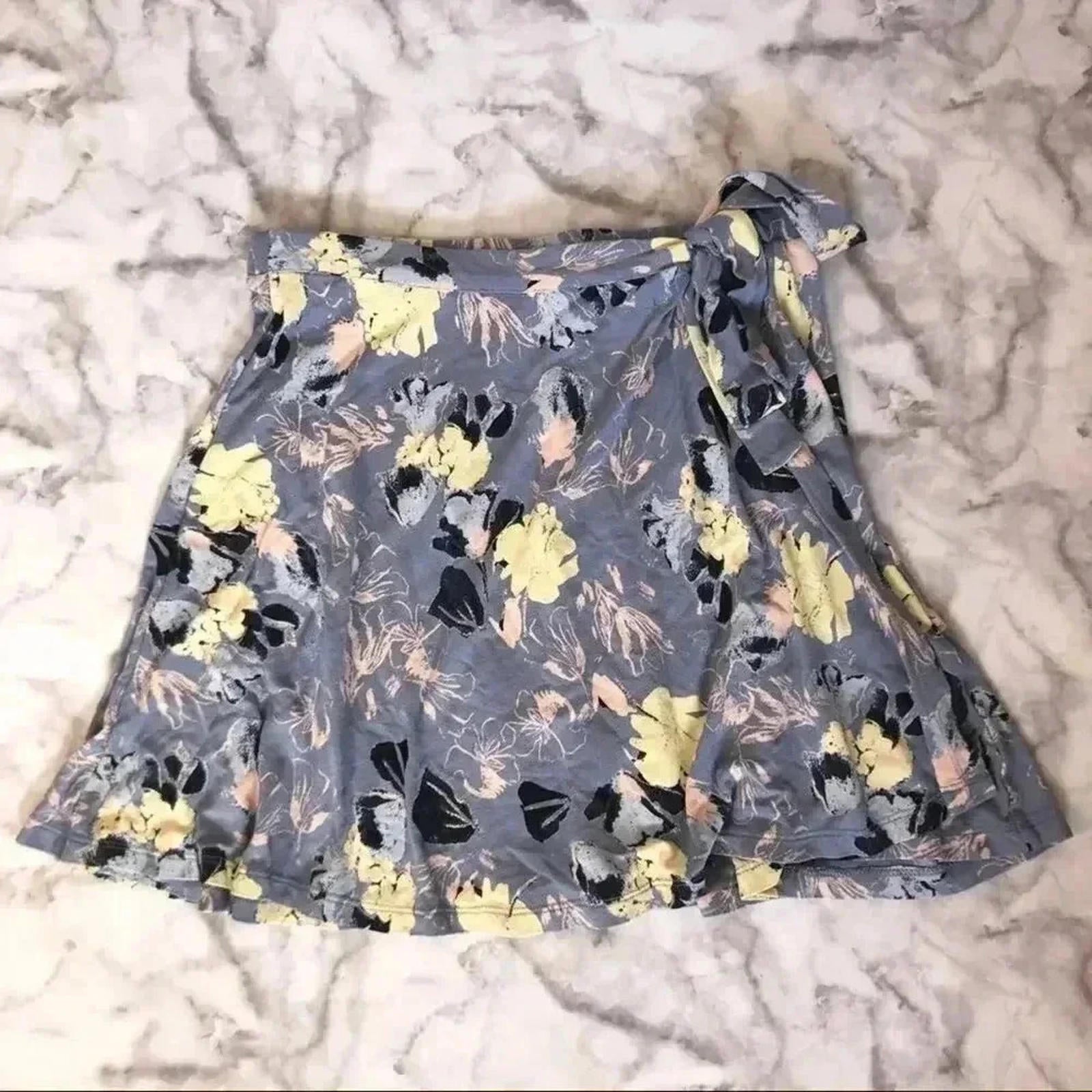 Abound Periwinkle Floral Wrap Skirt Circle Skirt Women's Size XS by Hot Girl Secondhand