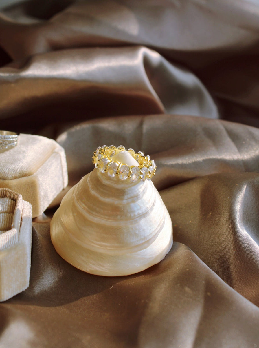 ELSA ETERNITY RING IN GOLD by RAËLIV