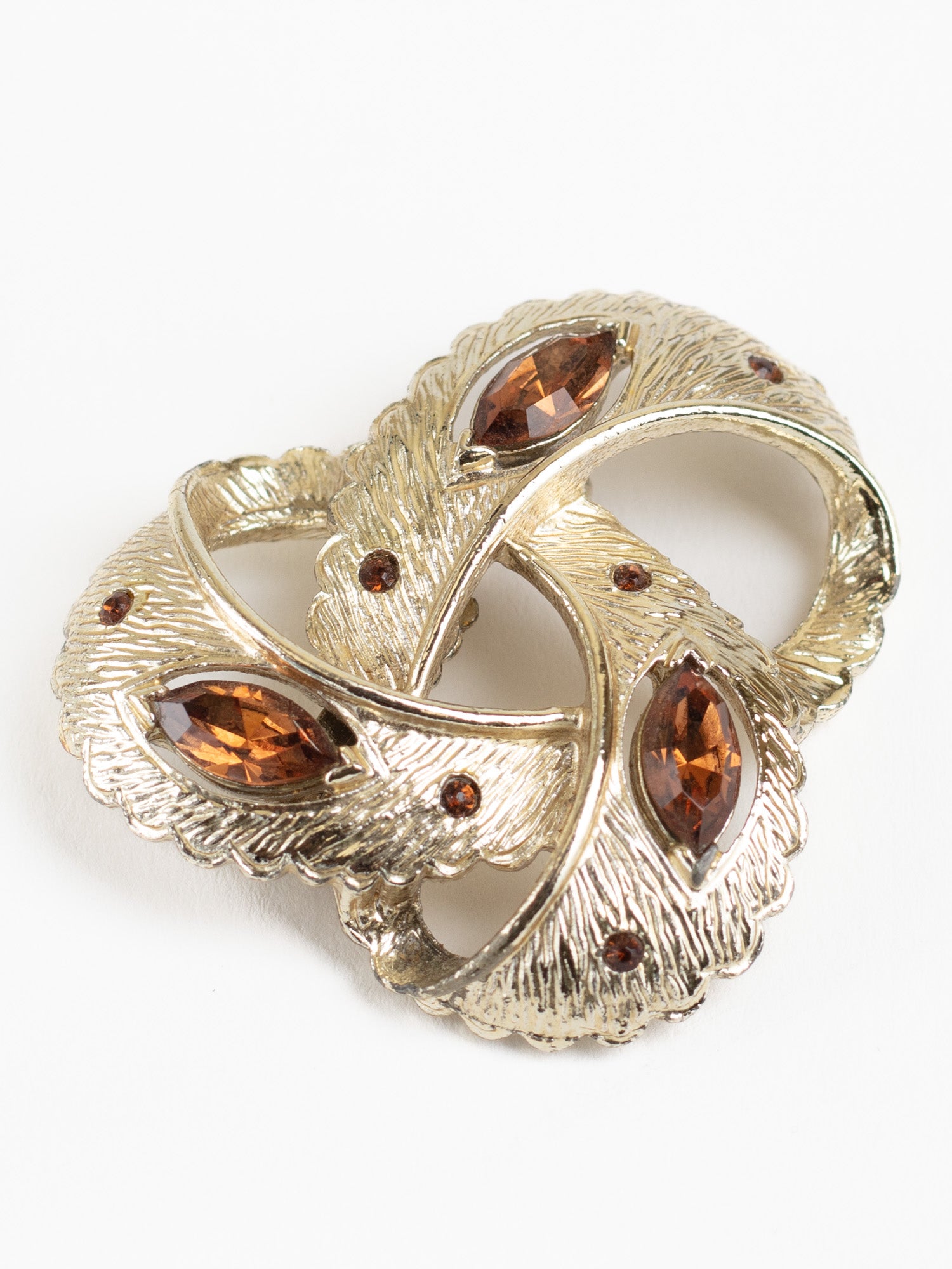 Vintage 80s Gold-Tone Leaf Swirl Brooch with Brown Rhinestones by Northern Grip