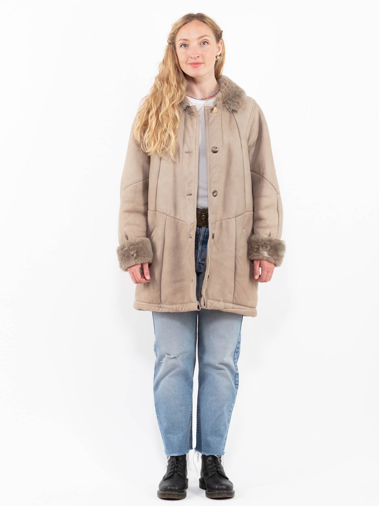 Vintage 90's Women Sheepskin Coat in Beige by Northern Grip