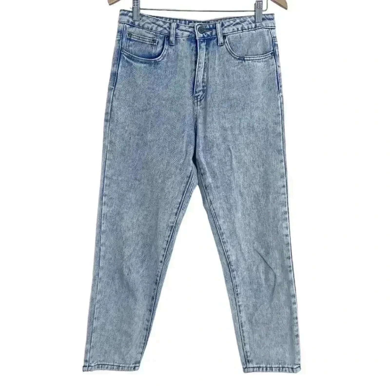 Forever 21 Acid Wash Mom Jeans Straight Leg Jeans High Rise Women's Si by Hot Girl Secondhand