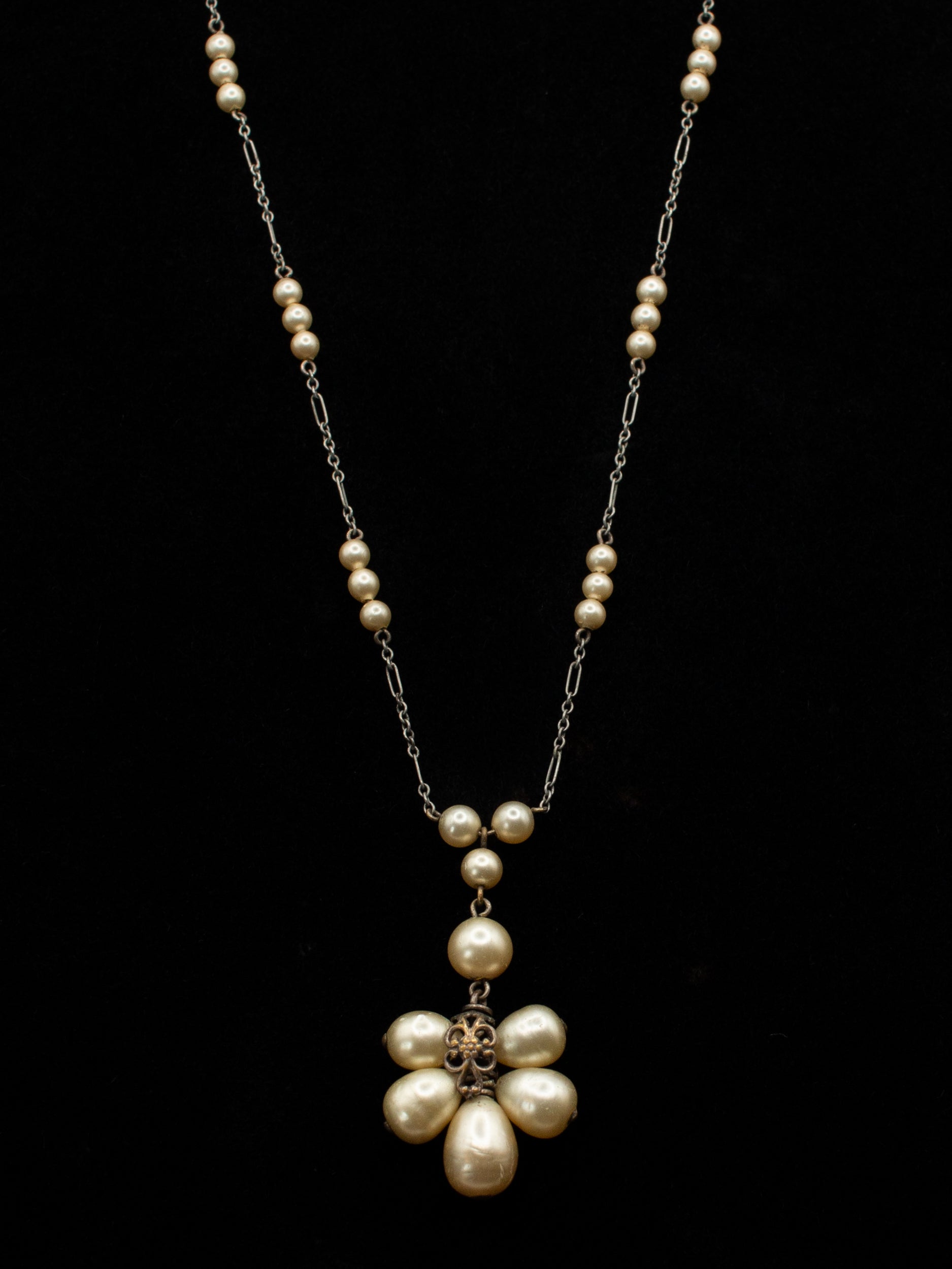 Vintage 20's Deco Faux Pearl Drop Necklace by Northern Grip