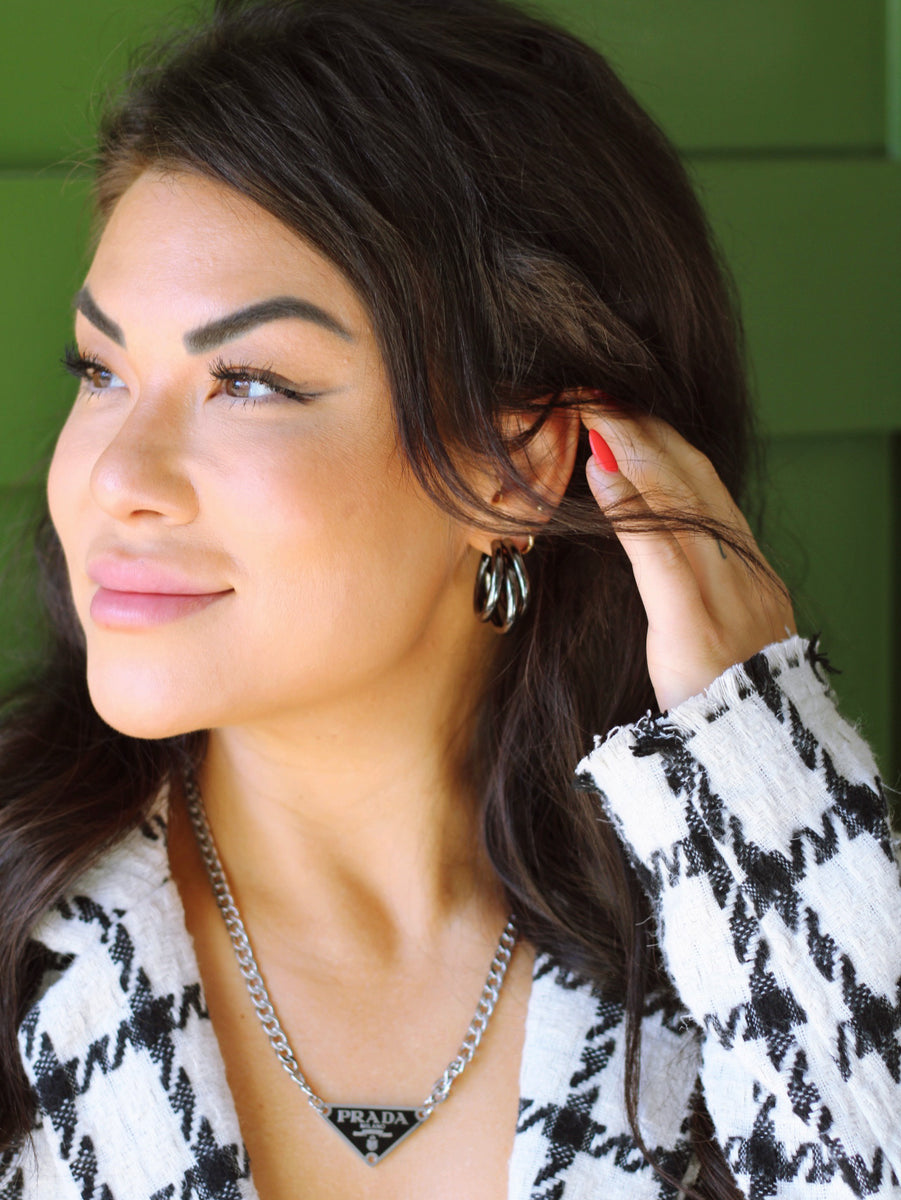 VIVIAN TRIPLE HOOPS IN BLACK by RAËLIV