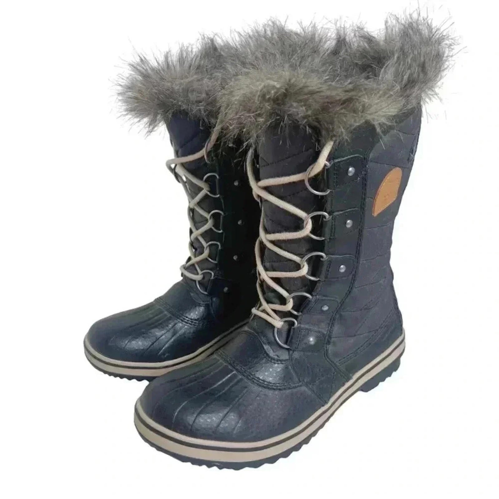 NWOT Sorel Tofino II Waterproof Boot Black Canvas & Leather Size 8 by Hot Girl Secondhand