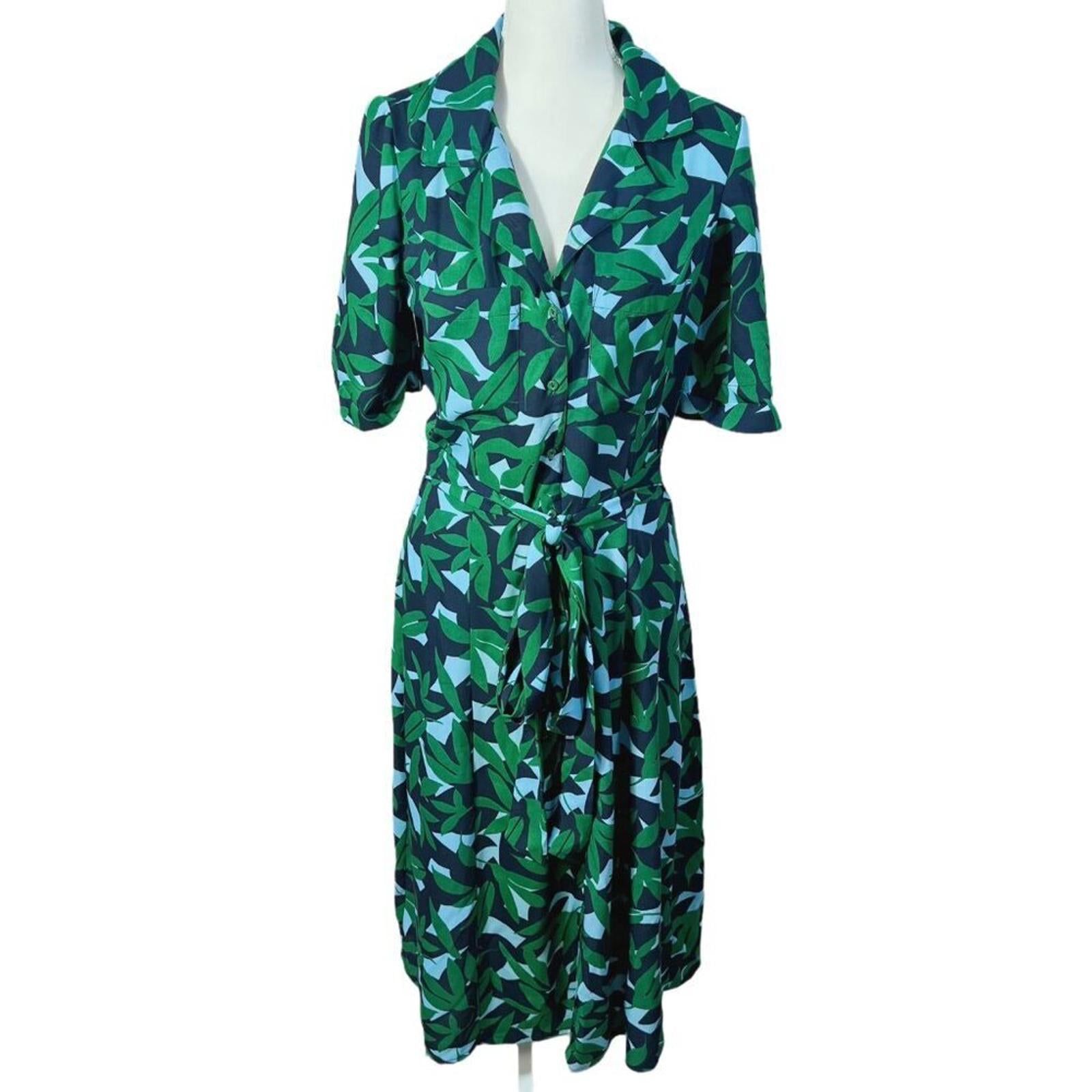 Walter Baker Valencia Dress in Green Short Sleeve Button Up Leaf Print by Hot Girl Secondhand