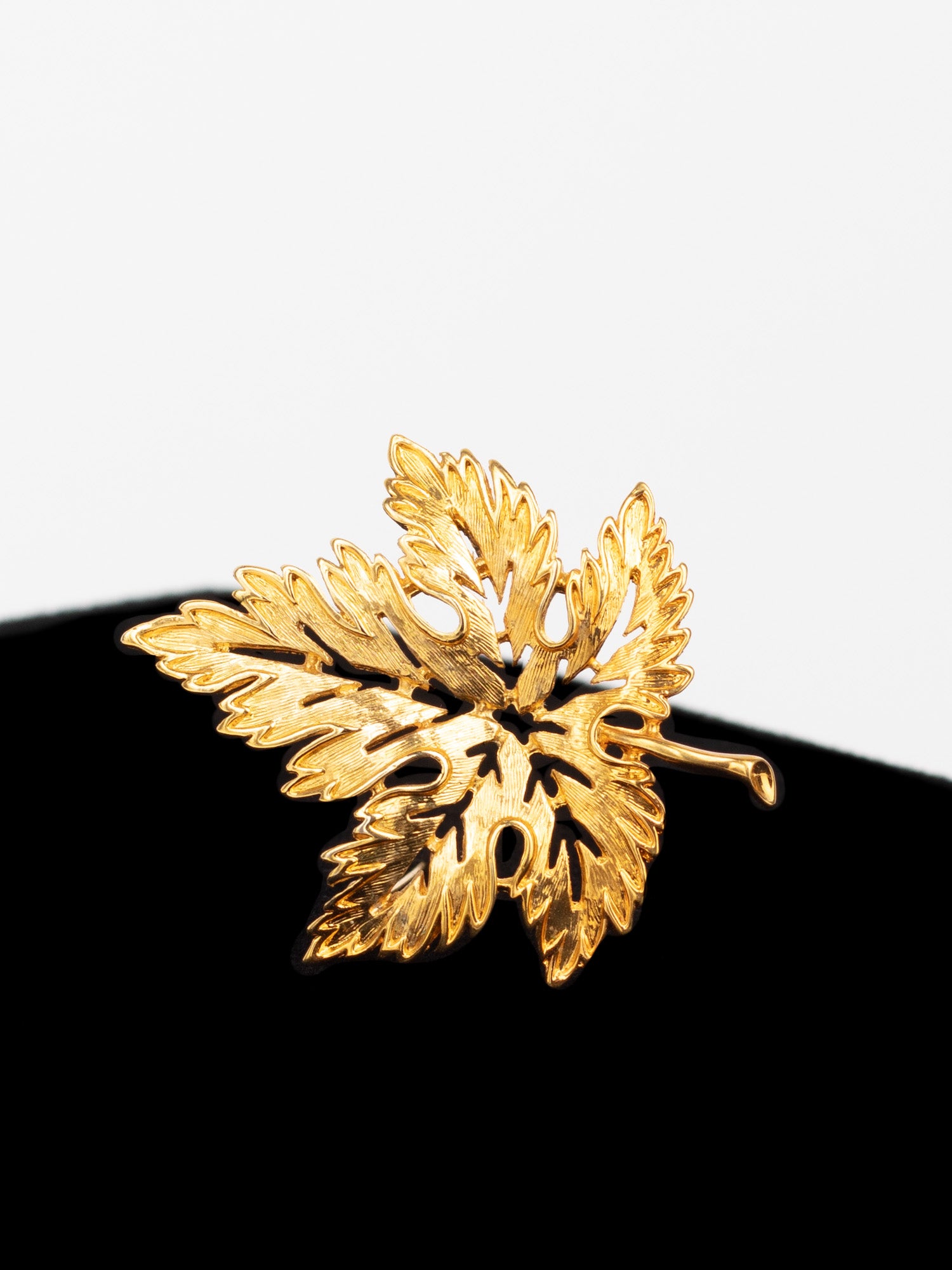 Vintage 60s Maple Leaf Brooch with Textured Finish by Northern Grip