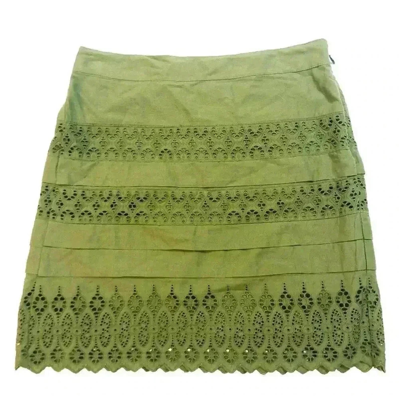 GAP Green Mini Skirt Lace Eyelet Women's Size 2 by Hot Girl Secondhand