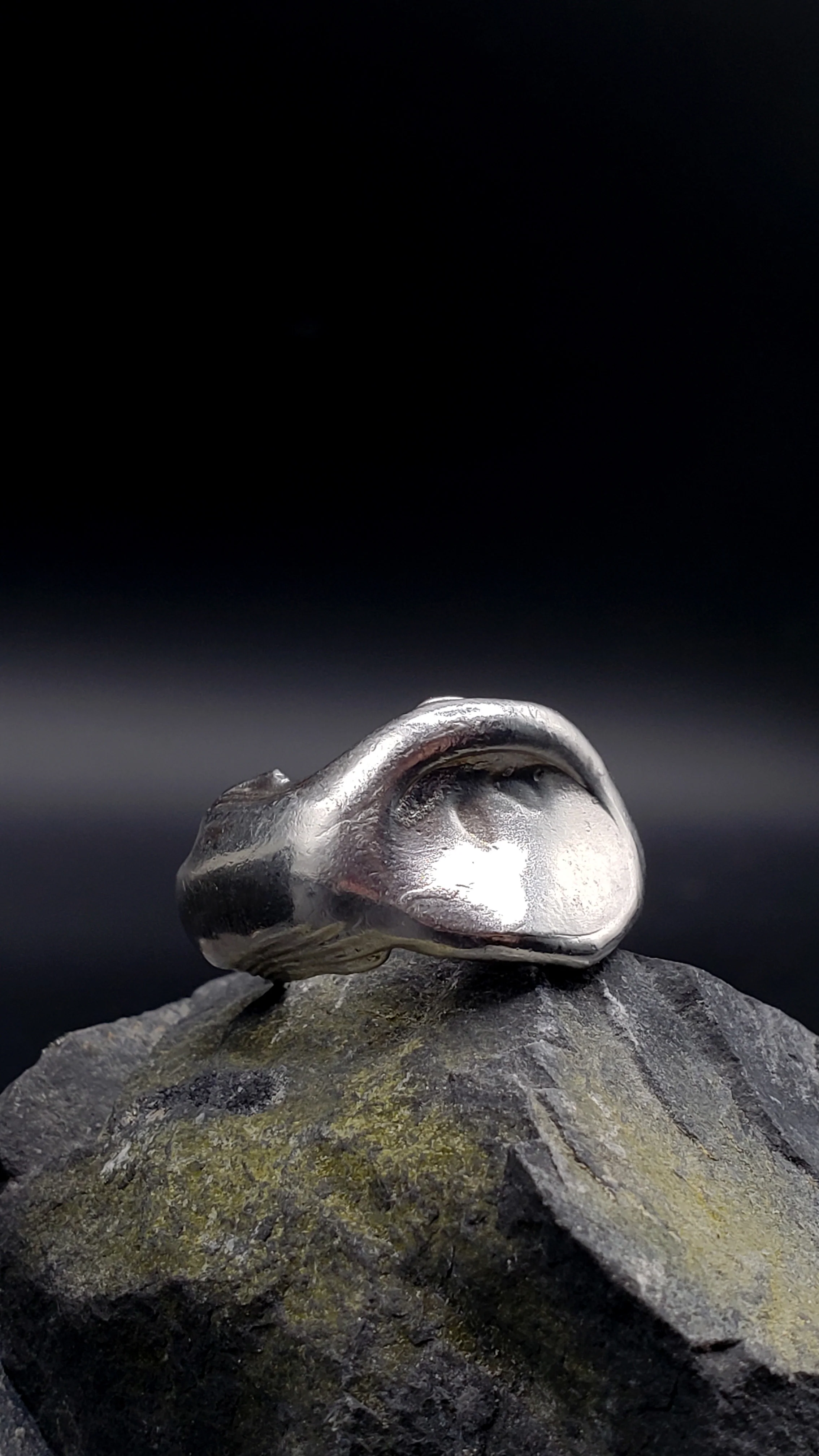 Lucky Ring by LAKRAS