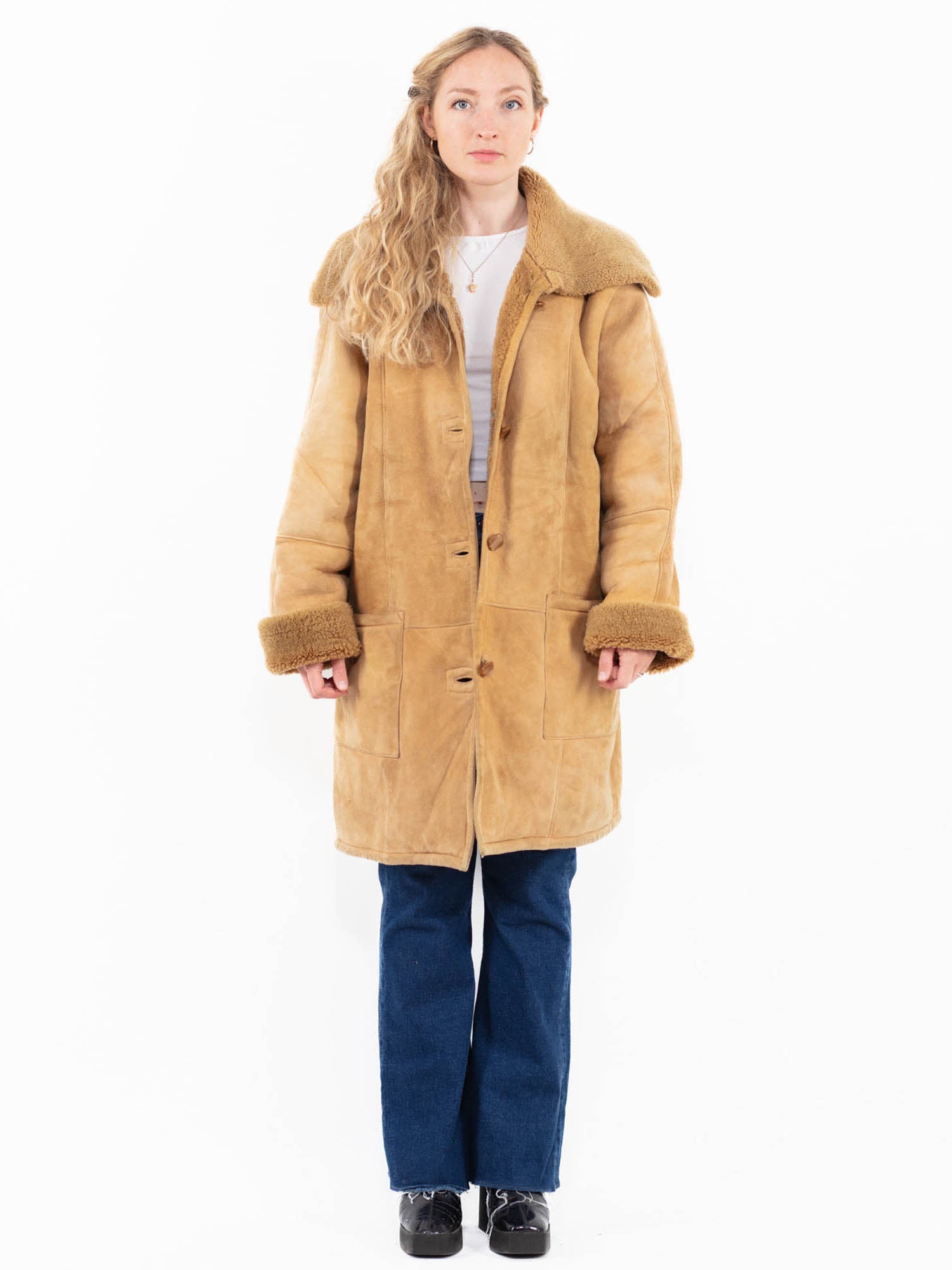 Vintage 90's Women Sheepskin Coat in Beige by Northern Grip