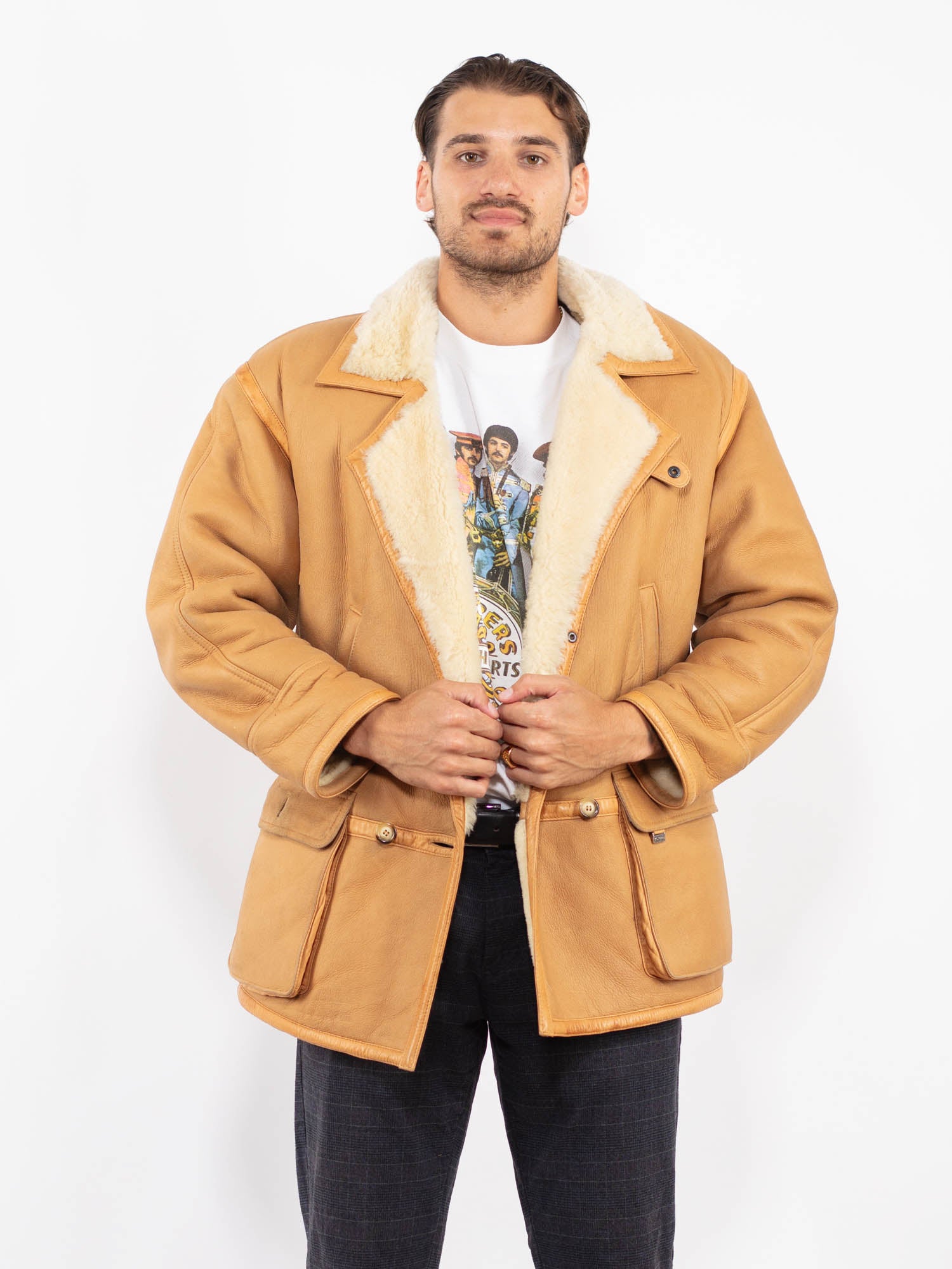 Vintage 80's Men Sheepskin Coat in Beige by Northern Grip