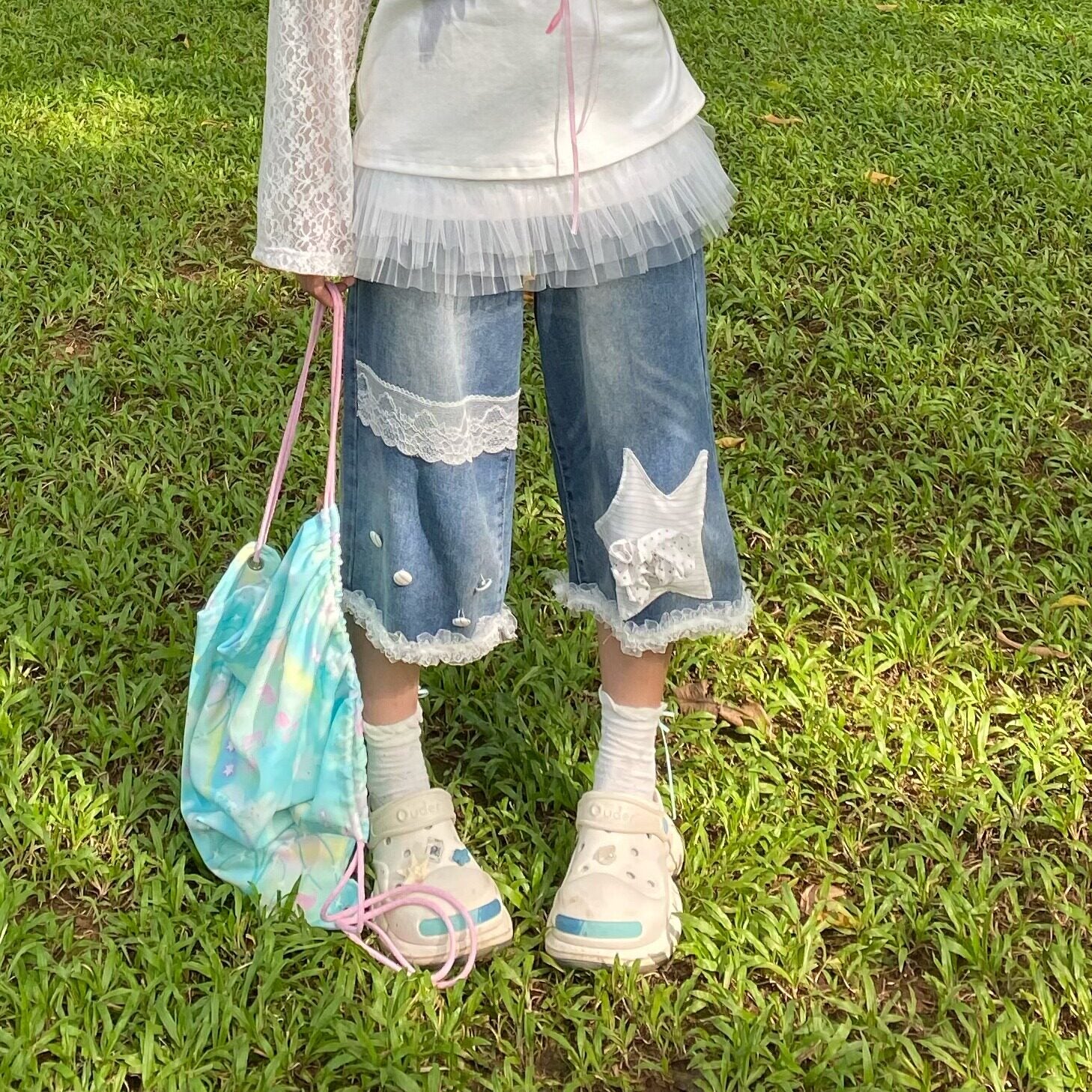 Star Patch Denim Capri Pants - Moon Meadow by Land Decora