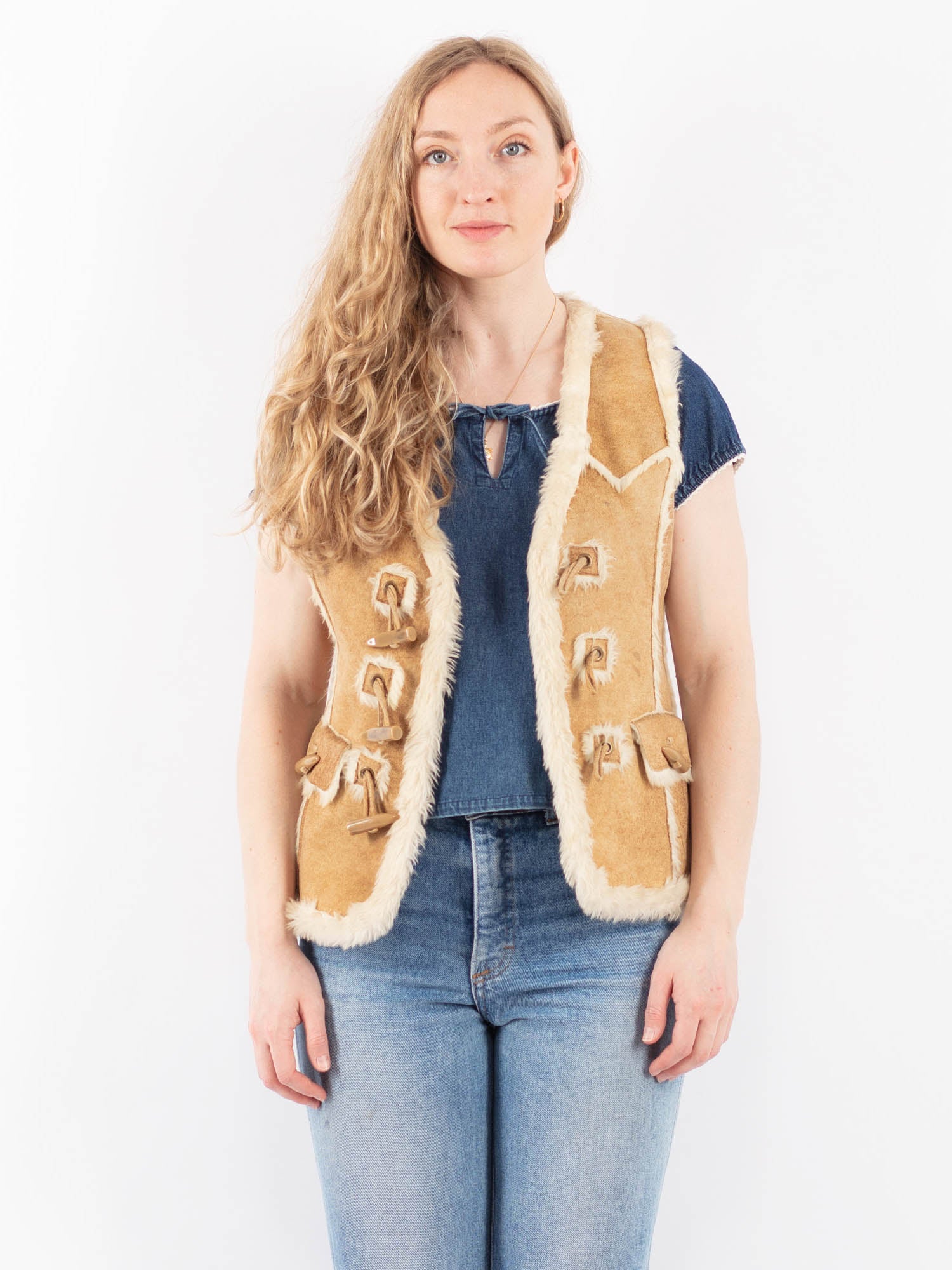 Vintage 00's Women Faux Sheepskin Vest in Beige by Northern Grip