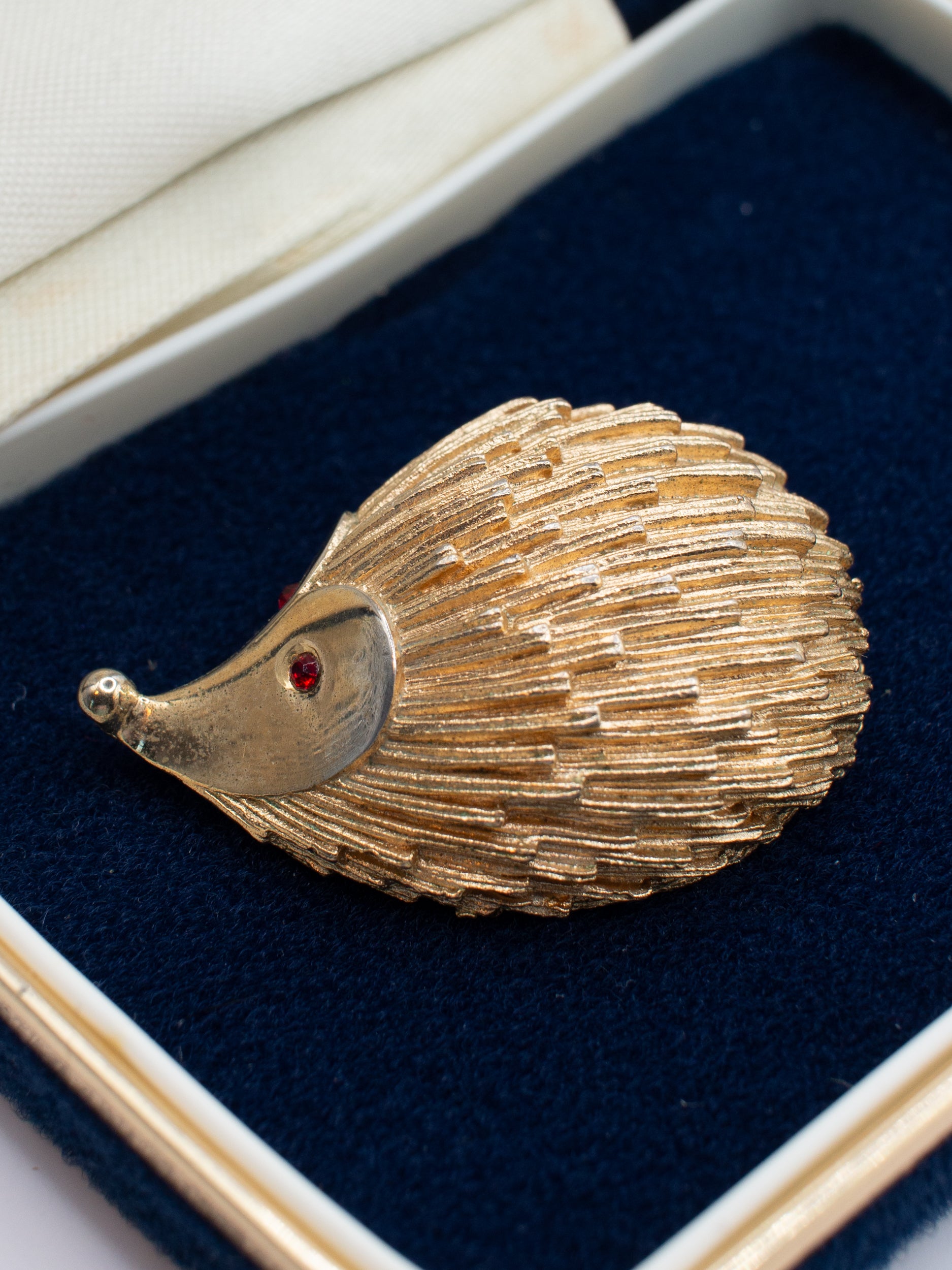 Vintage 70's Sarah Coventry Hedgehog Brooch by Northern Grip