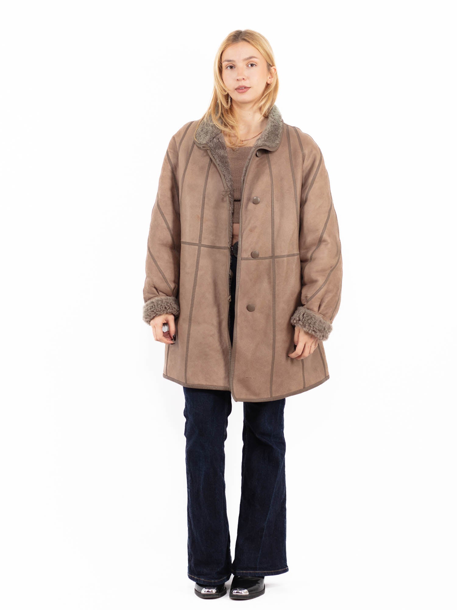 Vintage 80's Women Sheepskin Coat in Beige by Northern Grip