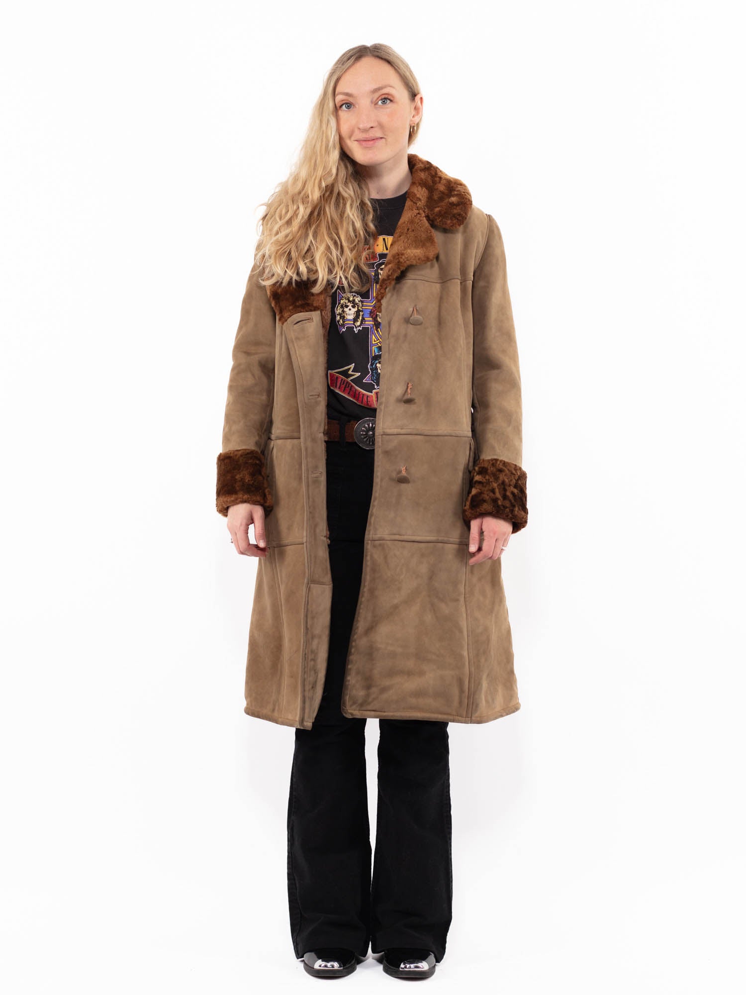Vintage 70's Women Sheepskin Coat in Beige by Northern Grip