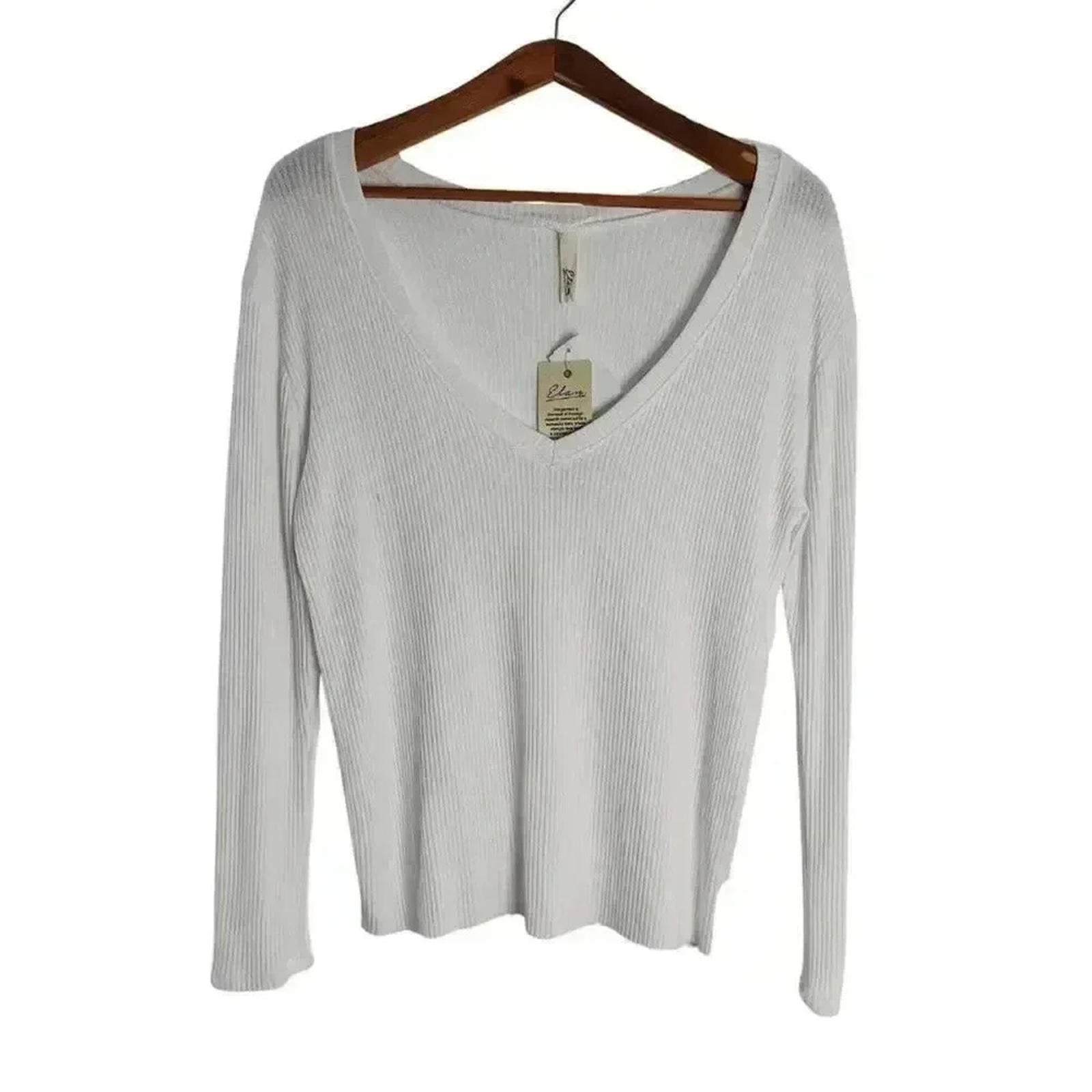 NWT Elan White Ribbed V Neck Long Sleeve Shirt Women's Size M by Hot Girl Secondhand