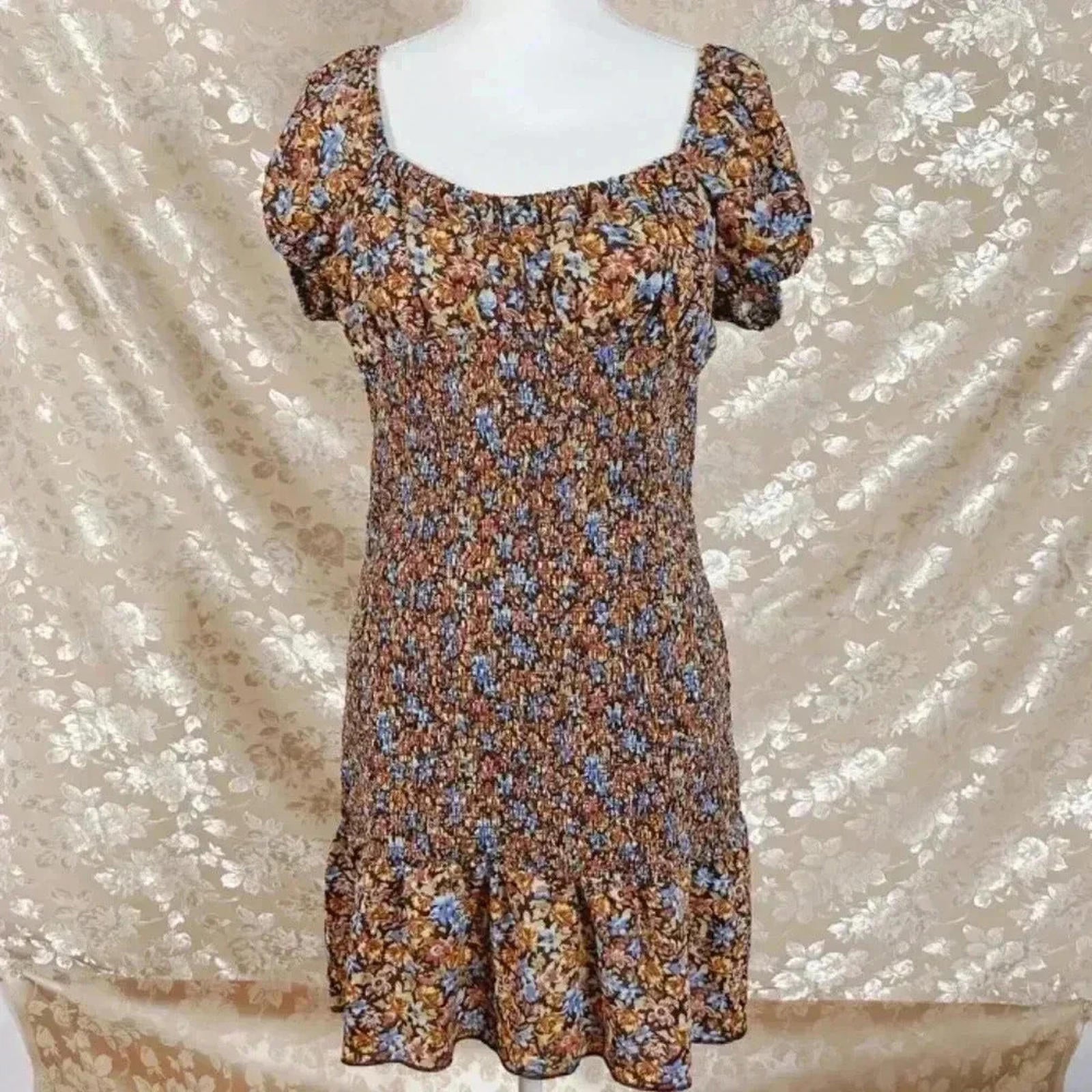 Wild Fable Brown Floral Smocked Dress Puffy Sleeves Women's Size L by Hot Girl Secondhand