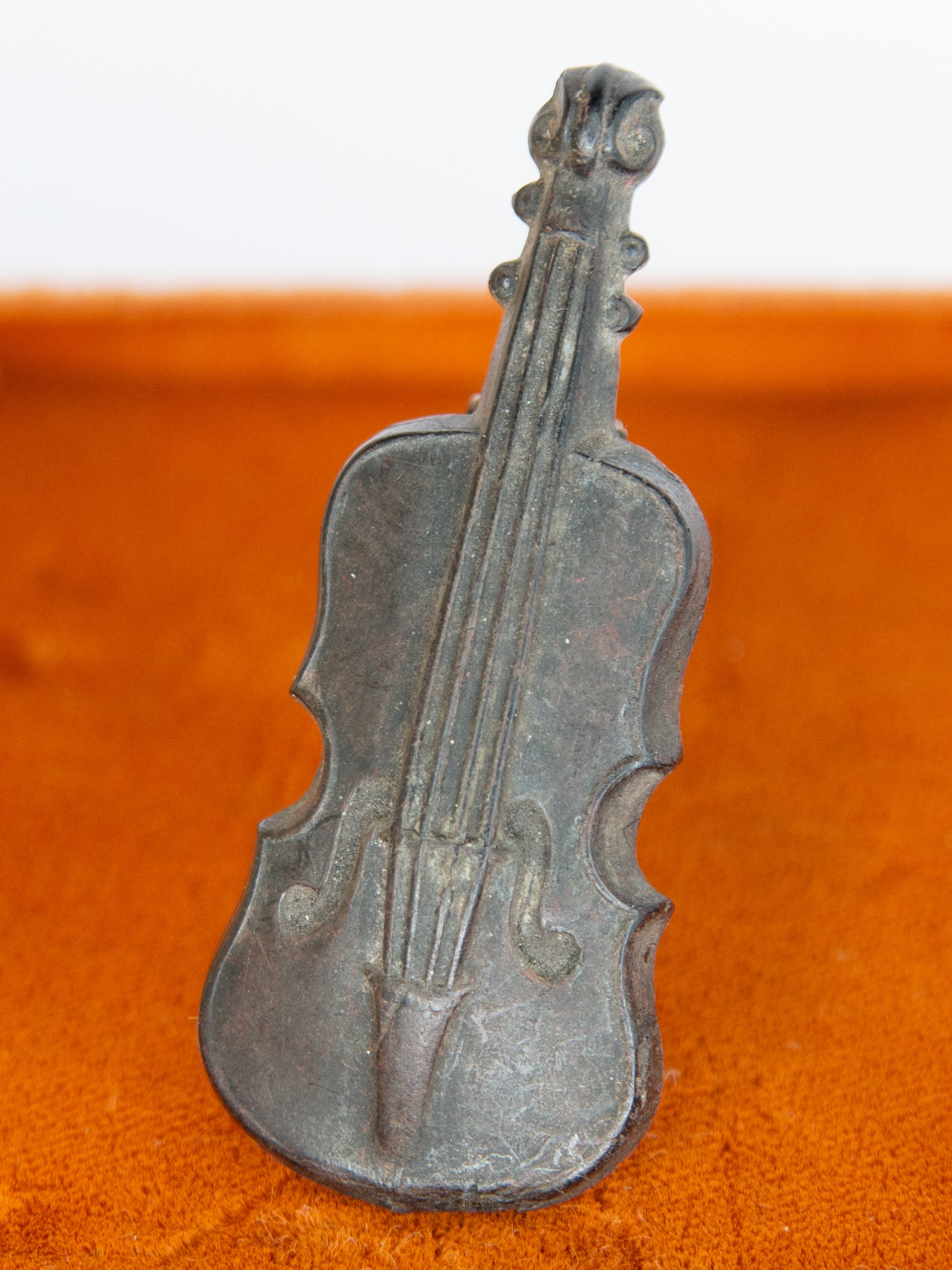 Vintage 1890's Victorian Vulcanite Violin Brooch by Northern Grip
