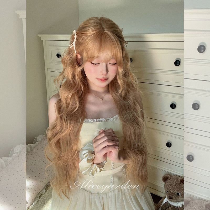 Tea Blonde Long Curly Wig – Alice Garden by Land Decora