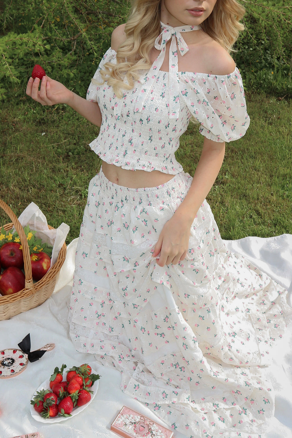 Rosebud Parfait Maxi Skirt by Miss Candyholic