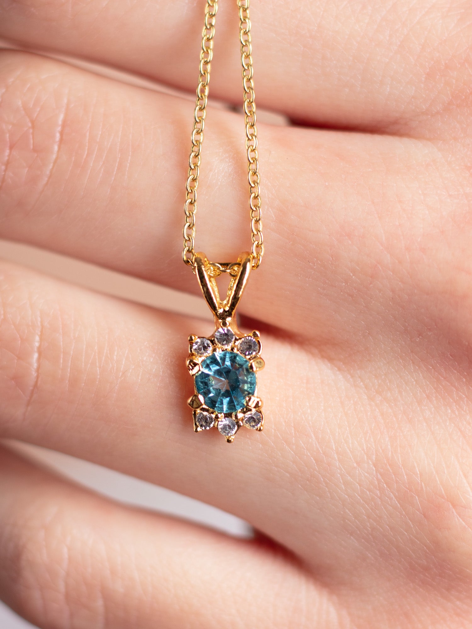 Vintage 90's Blue Rhinestone Pendant Necklace by Northern Grip