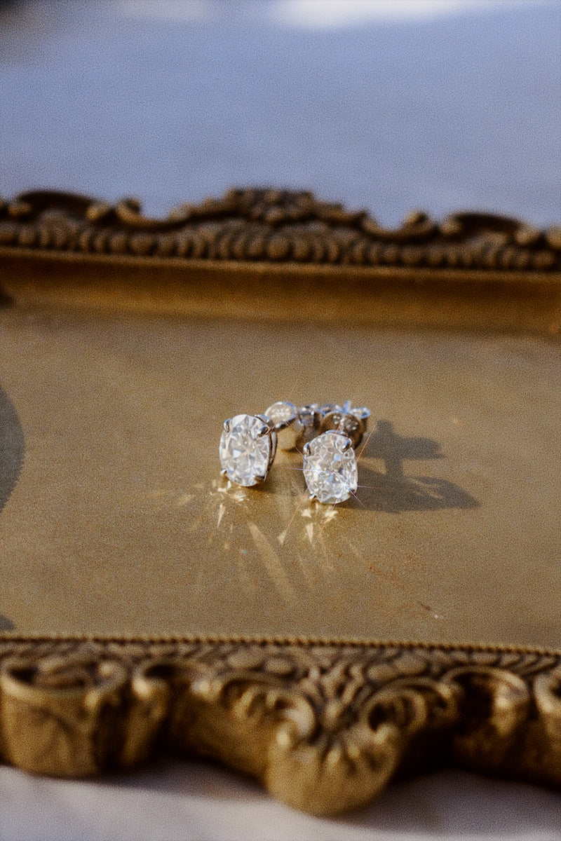 LUMI OVAL MOISSANITE STUD EARRINGS – 1 CT EACH by RAËLIV
