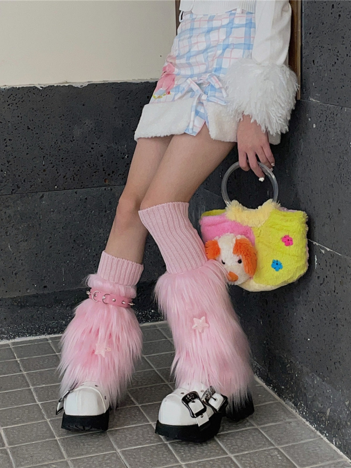 LET ME SEE Pink Fuzzy Leg Warmers | Star Cute Leg Covers by Land Decora