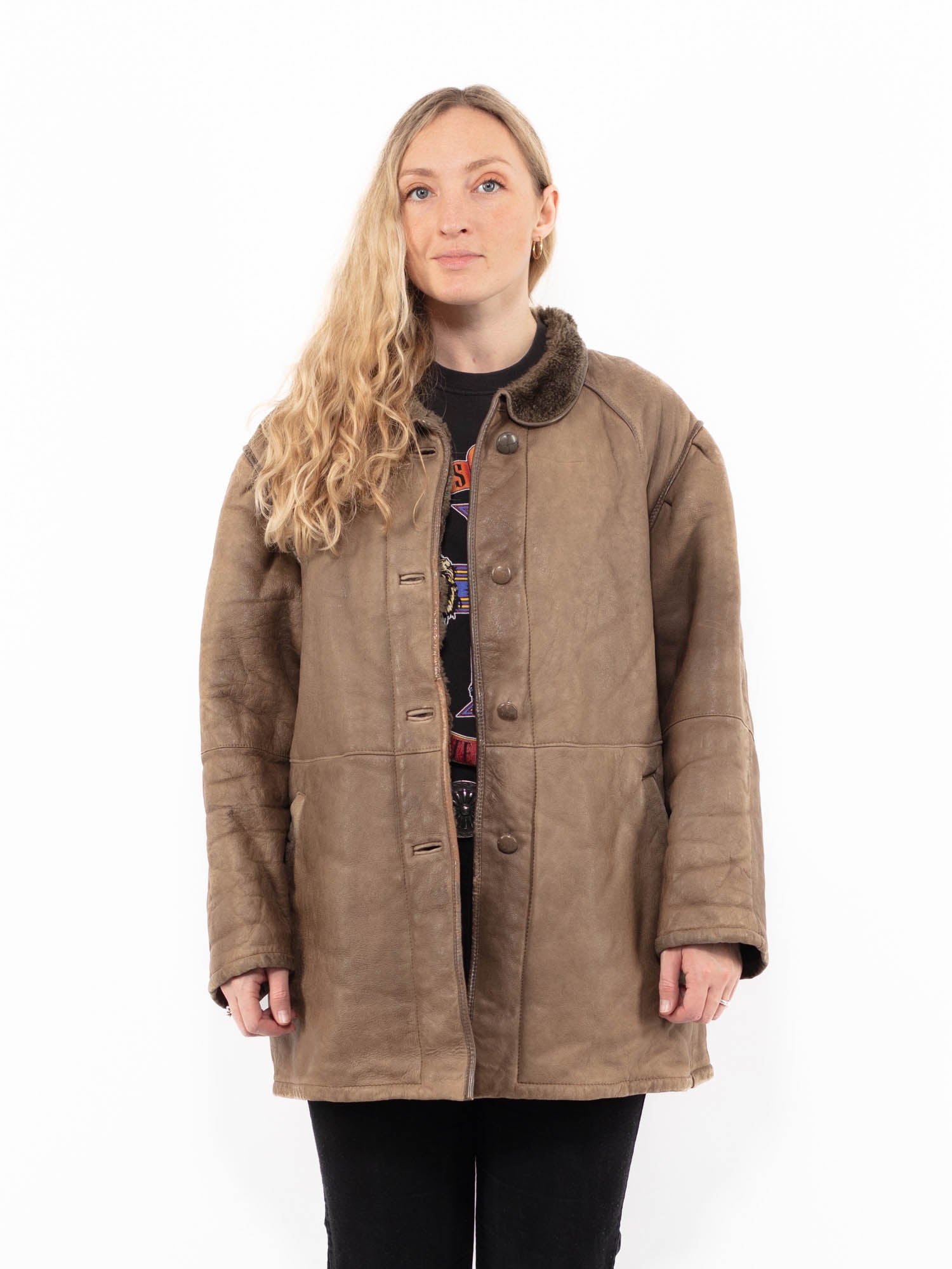 Vintage 80's Women Sheepskin Coat in Beige by Northern Grip