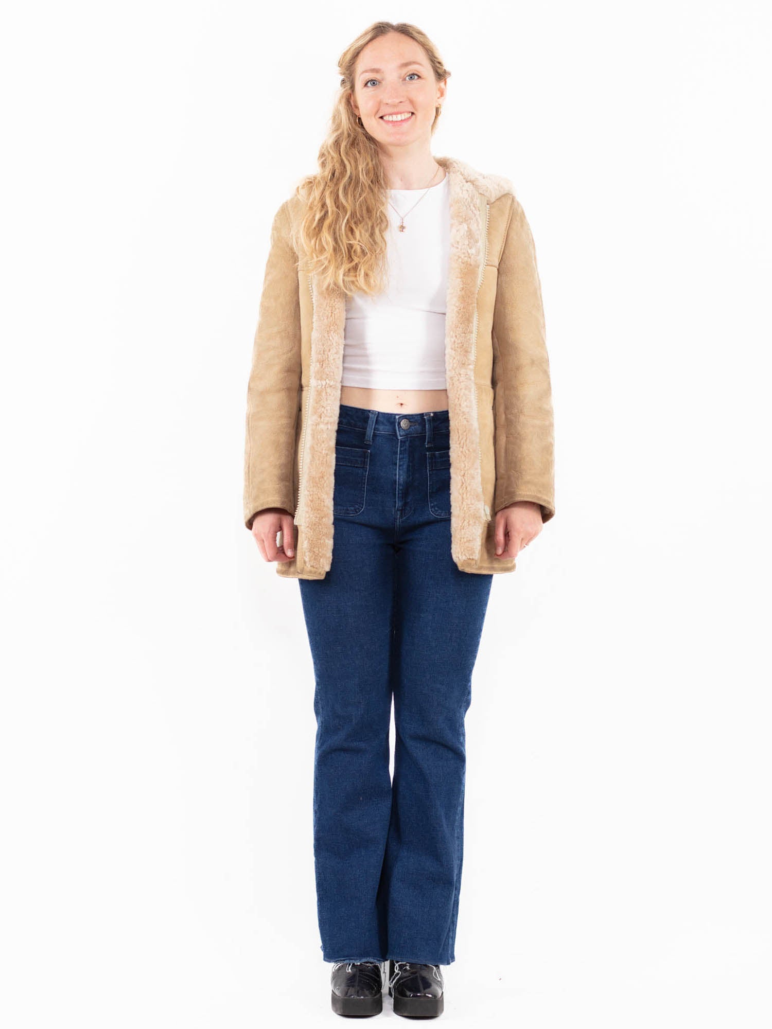 Vintage 90's Women Sheepskin Coat in Beige by Northern Grip