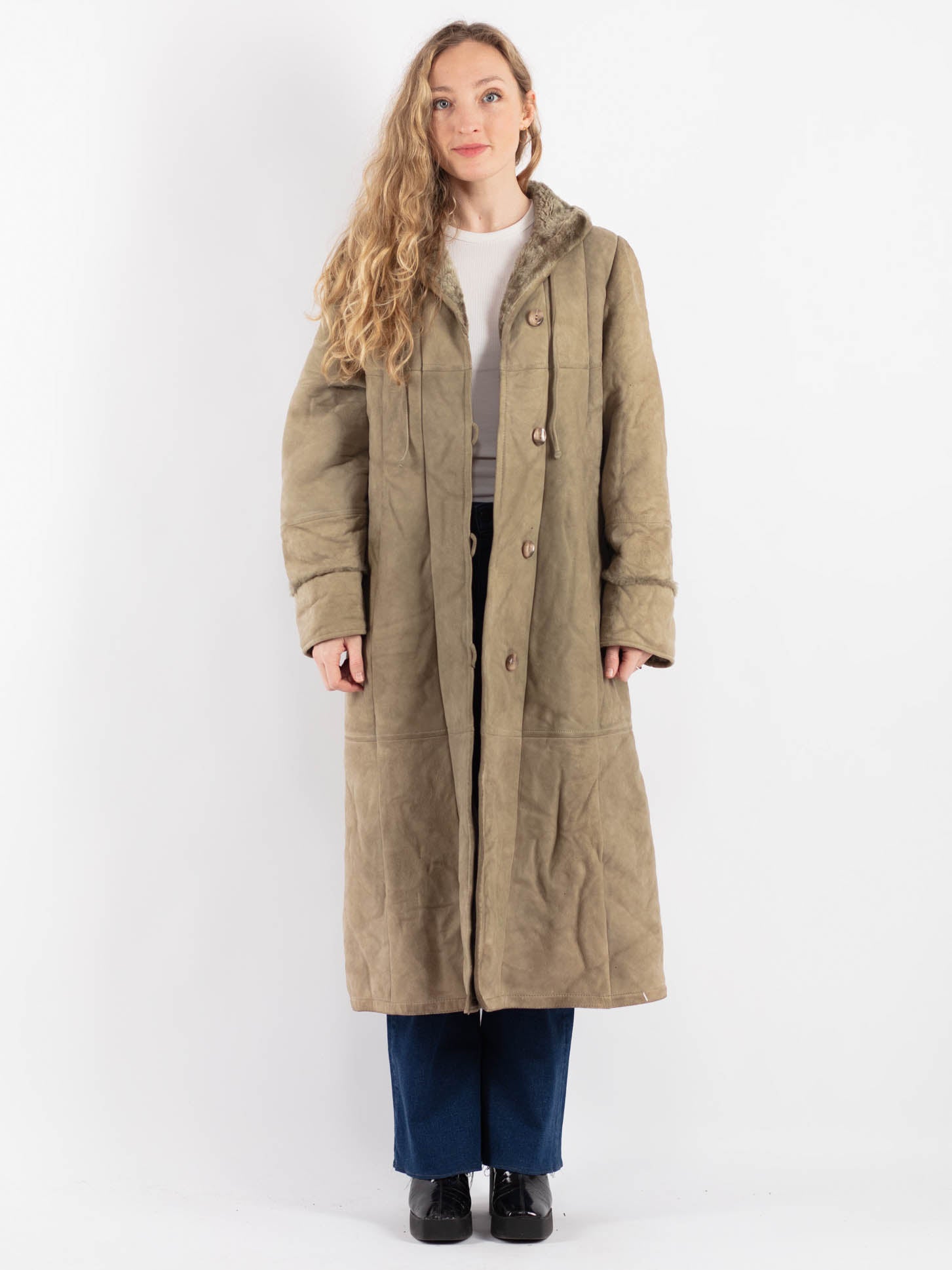 Vintage 70's Women Sheepskin Long Coat in Beige by Northern Grip