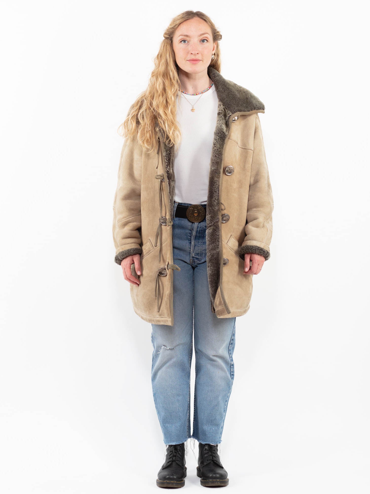 Vintage 90's Women Sheepskin Coat in Beige by Northern Grip