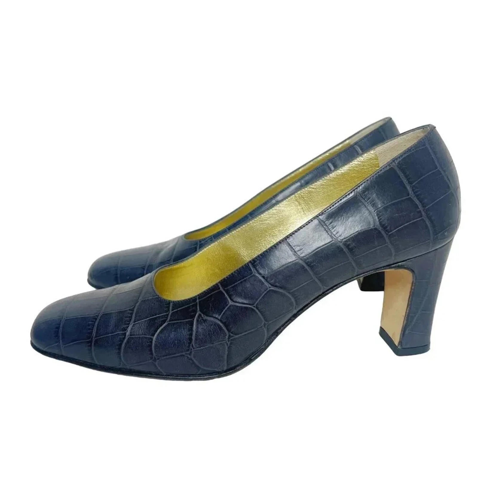 Escada Vintage Navy Blue Crocodile Rounded Toe Pumps Women's Size 8.5 by Hot Girl Secondhand