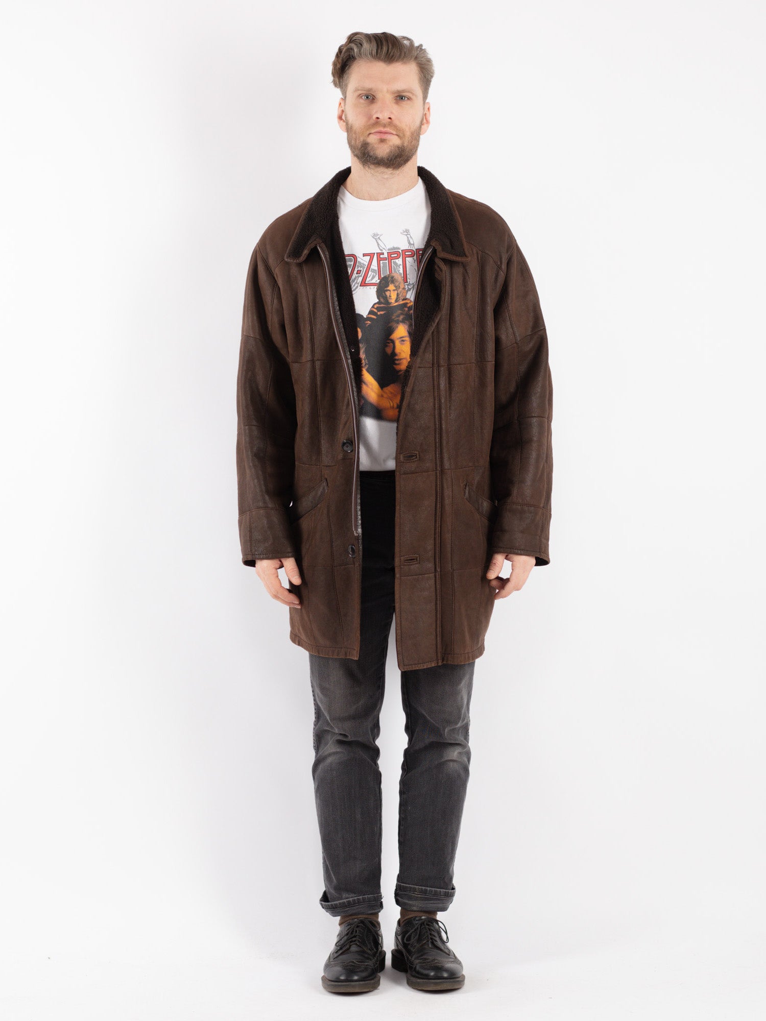 Vintage 00's Men Sheepskin Coat in Brown by Northern Grip