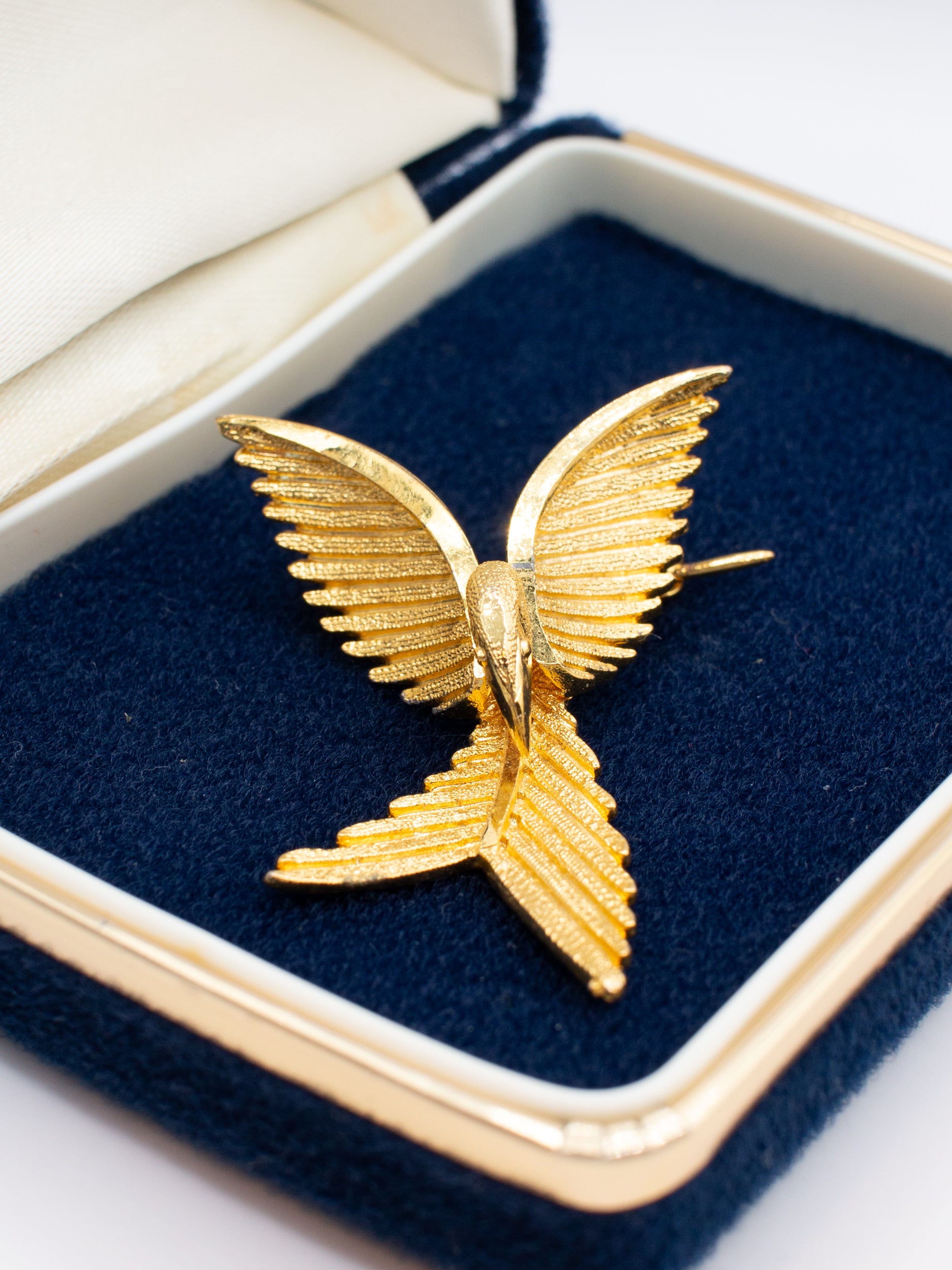 Vintage 70's Flying Bird Brooch by Northern Grip