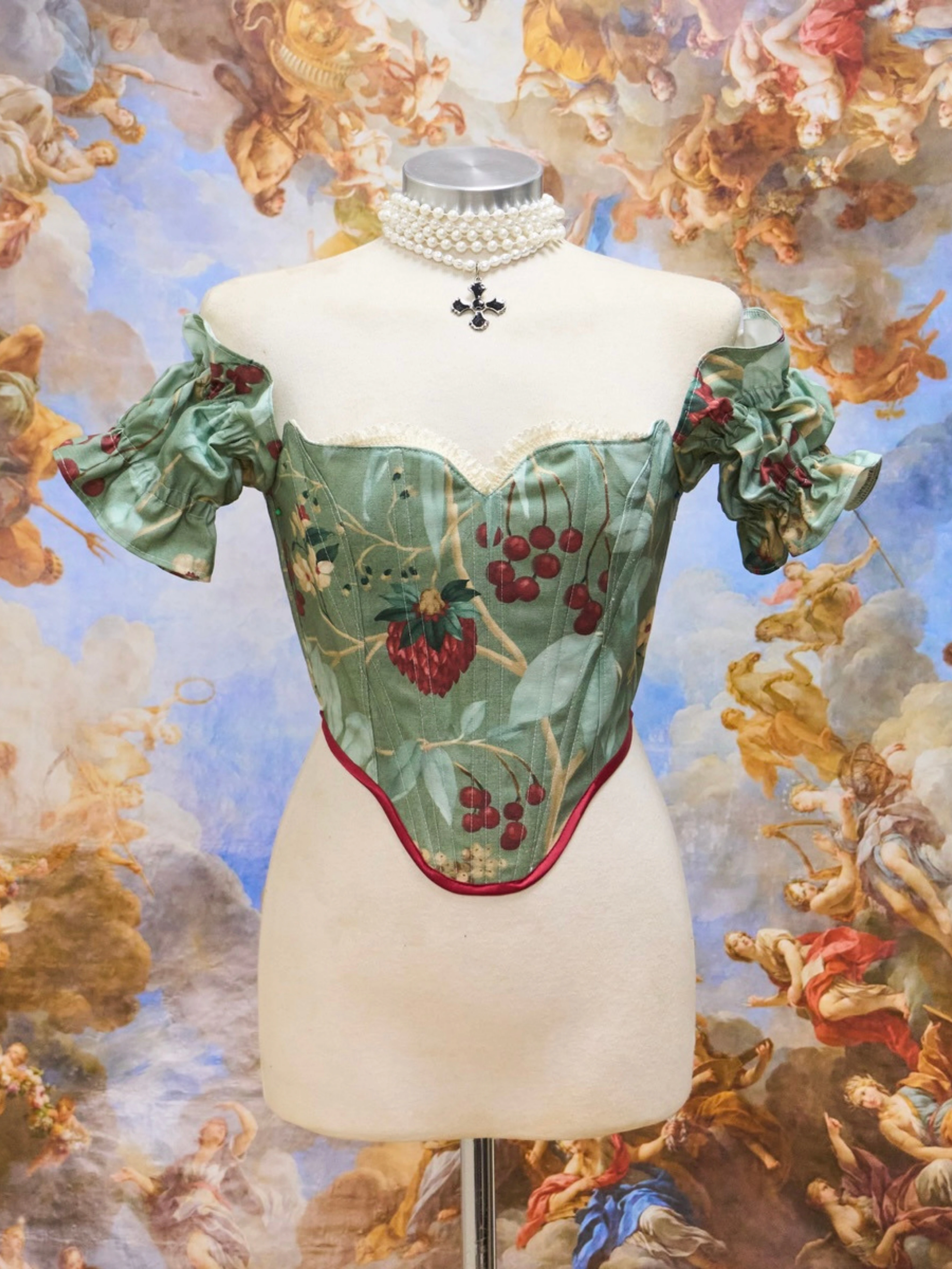Parfum corset by Emjota Studio