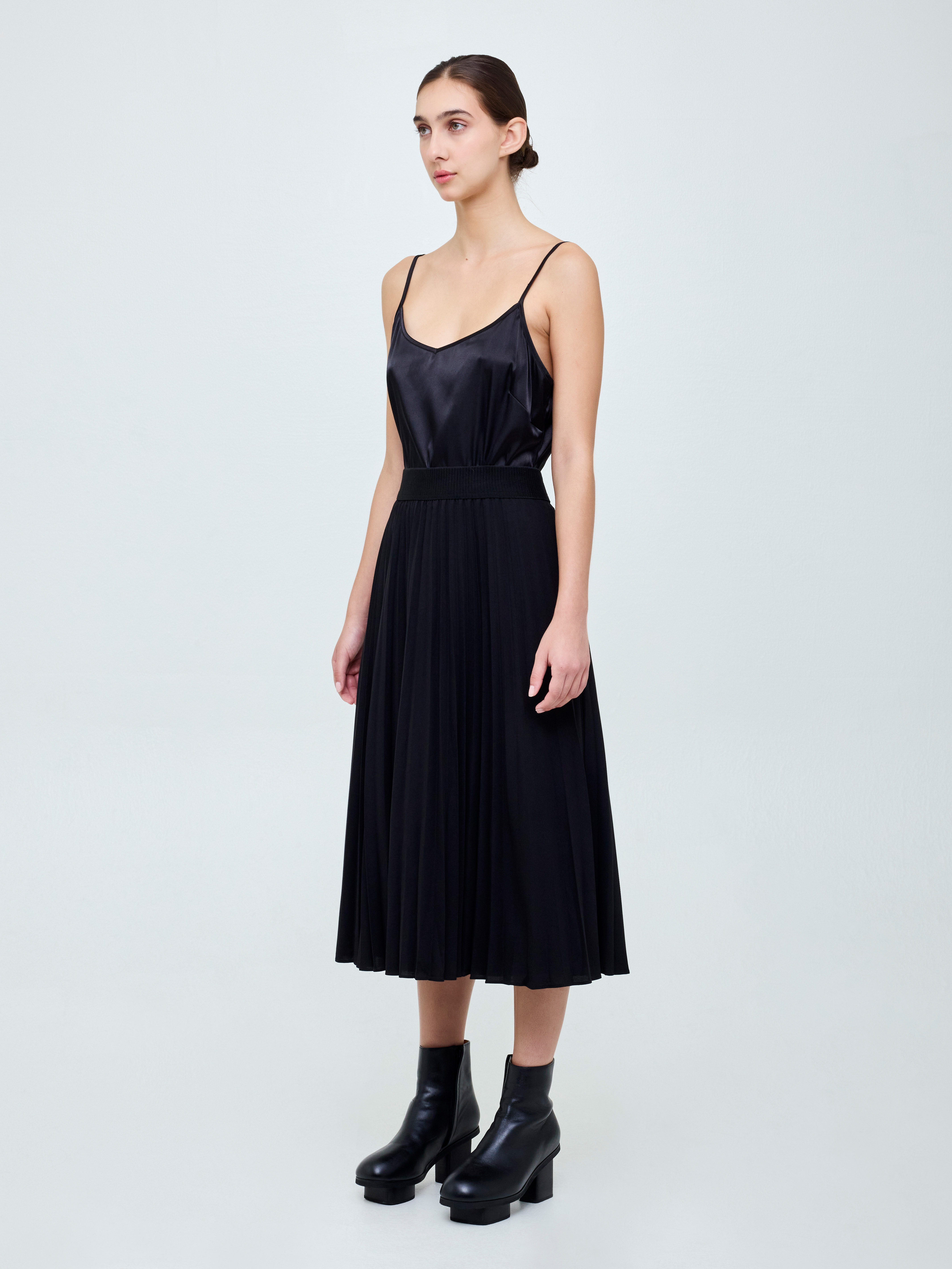 Pleated Skirt by ASATO