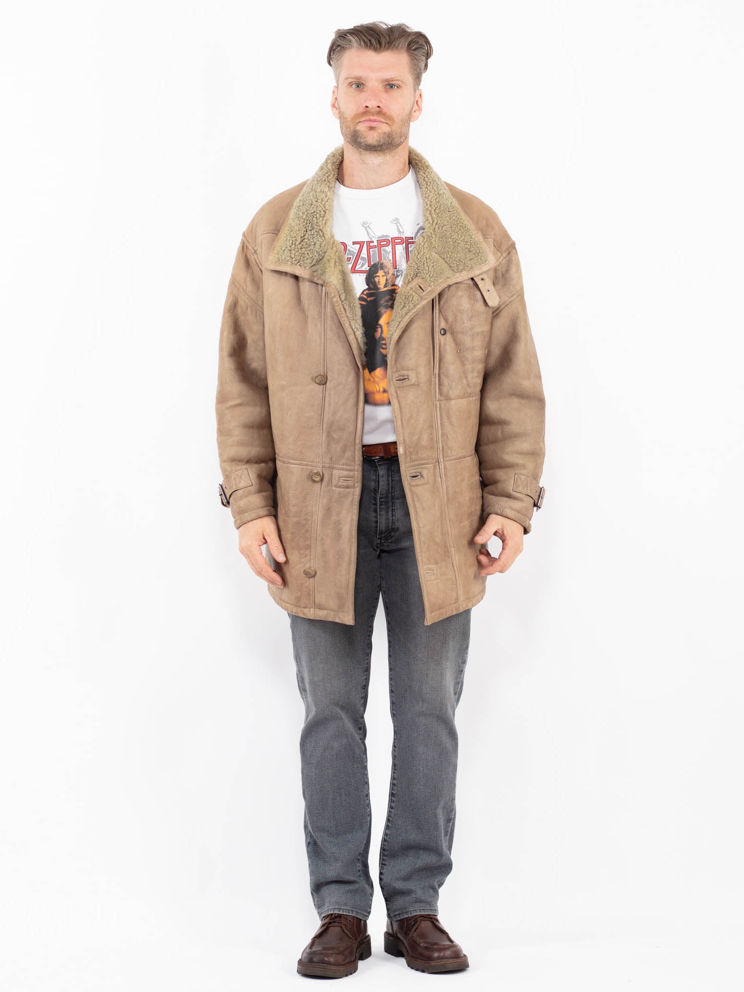 Vintage 80's Men Sheepskin Coat in Beige by Northern Grip