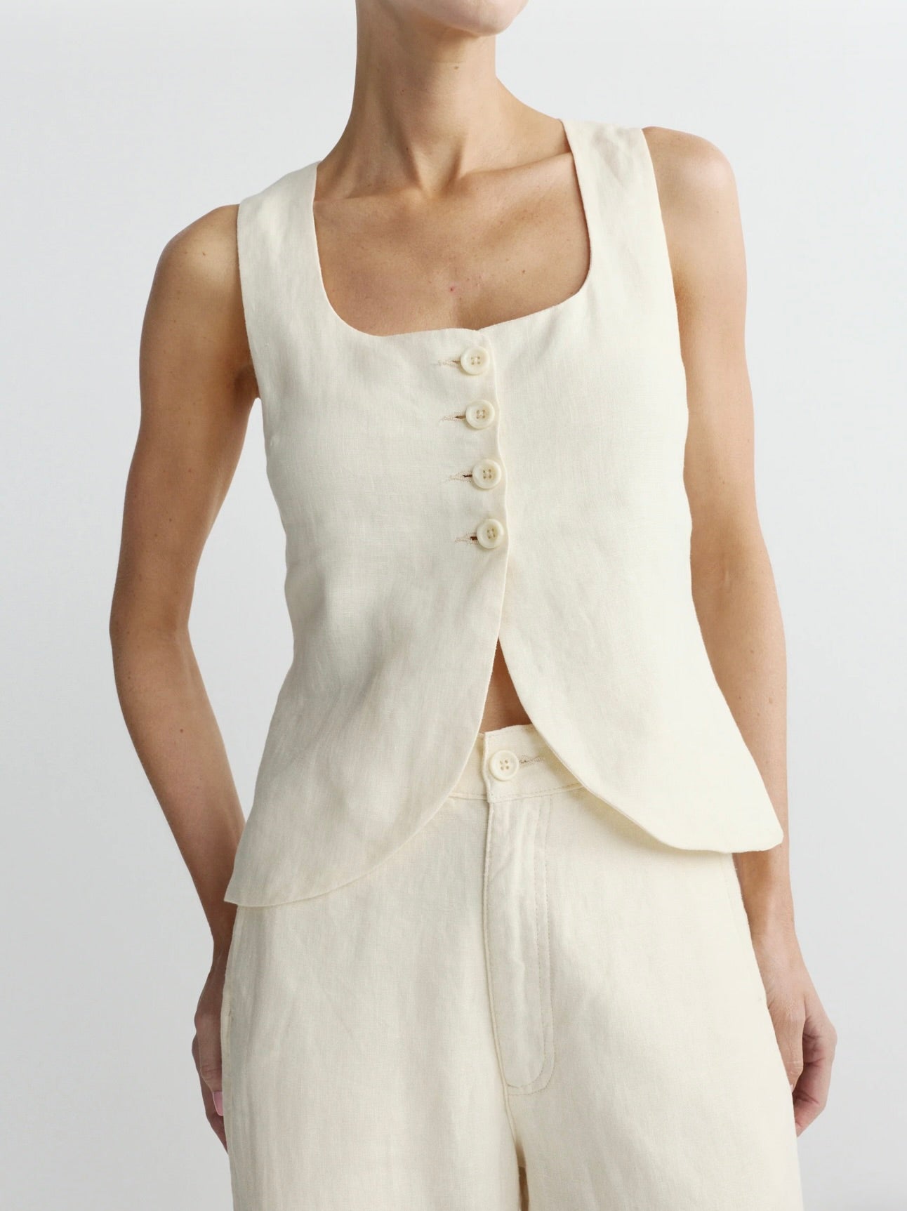 DL1961 Mona Vest by Sierra Deene
