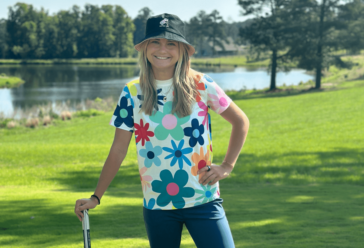 Summer Fields Tee by Putter Girl