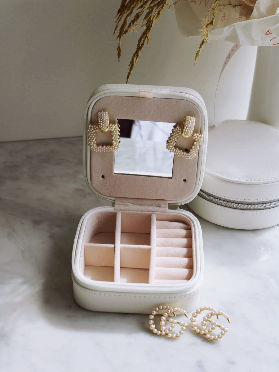 JULES JEWELRY BOX (SQUARE) by RAËLIV