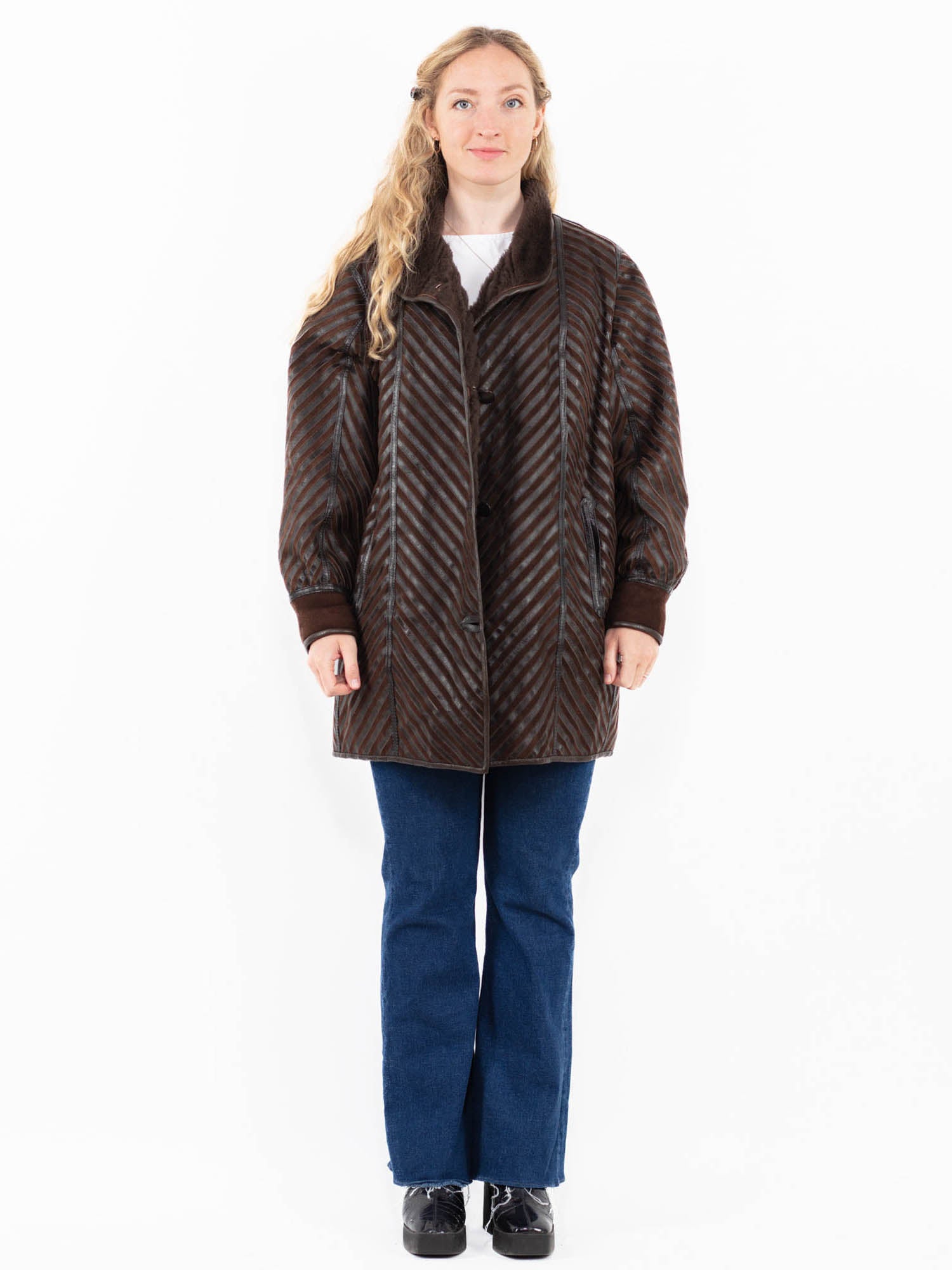 Vintage 80's Women Sheepskin Coat in Brown by Northern Grip