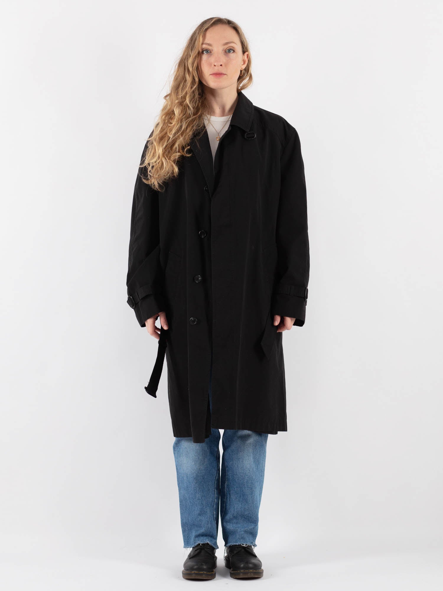 Vintage 90's Women Mac Coat in Black by Northern Grip