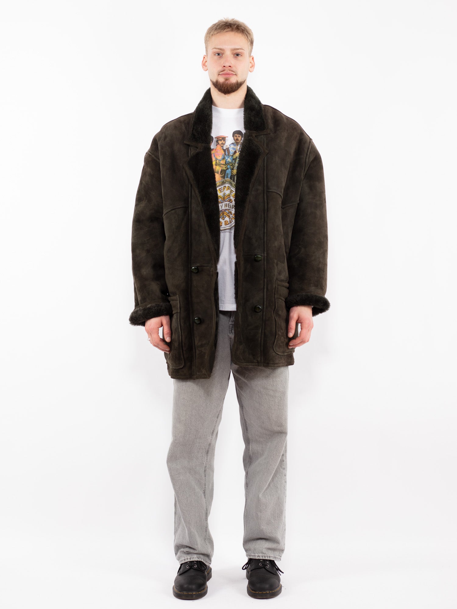 Vintage 80's Men Oversized Sheepskin Coat in Green by Northern Grip