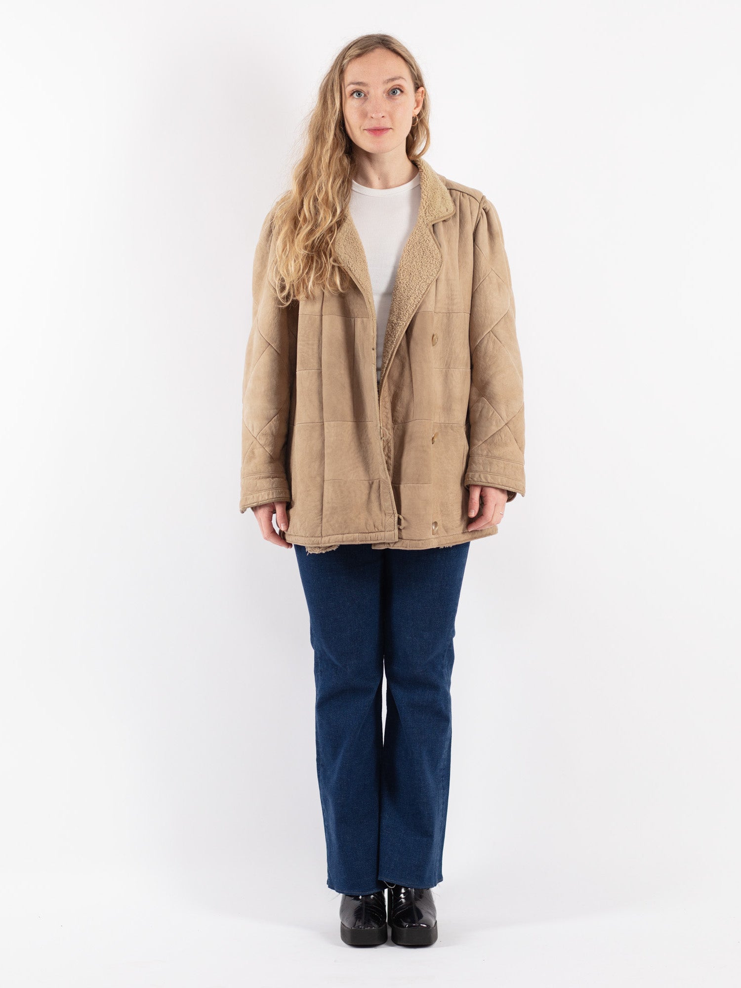 Vintage 90's Women Sheepskin Coat in Beige by Northern Grip