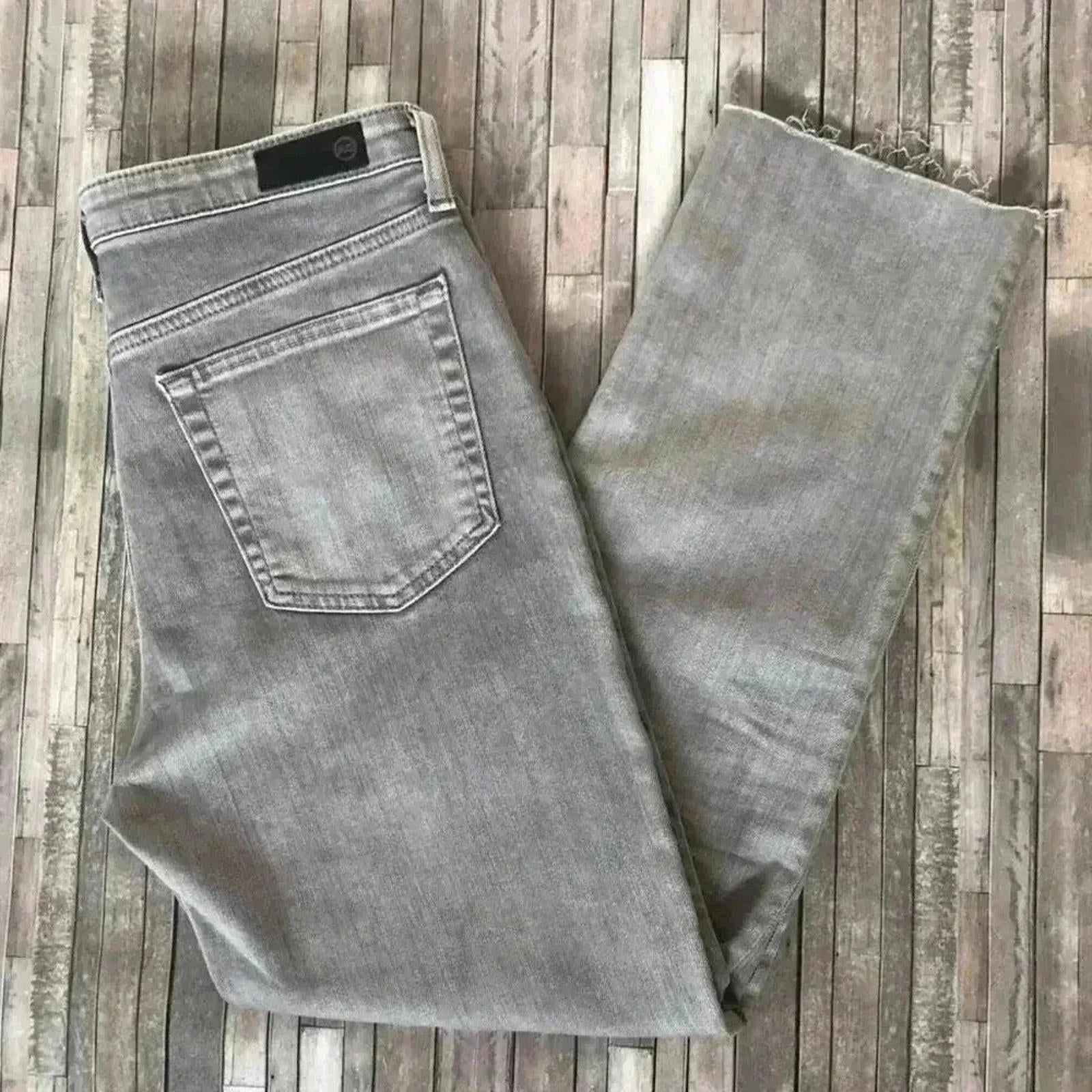 AG Adriano Goldschmied The Isabel Grey High Rise Straight Cropped Jean by Hot Girl Secondhand