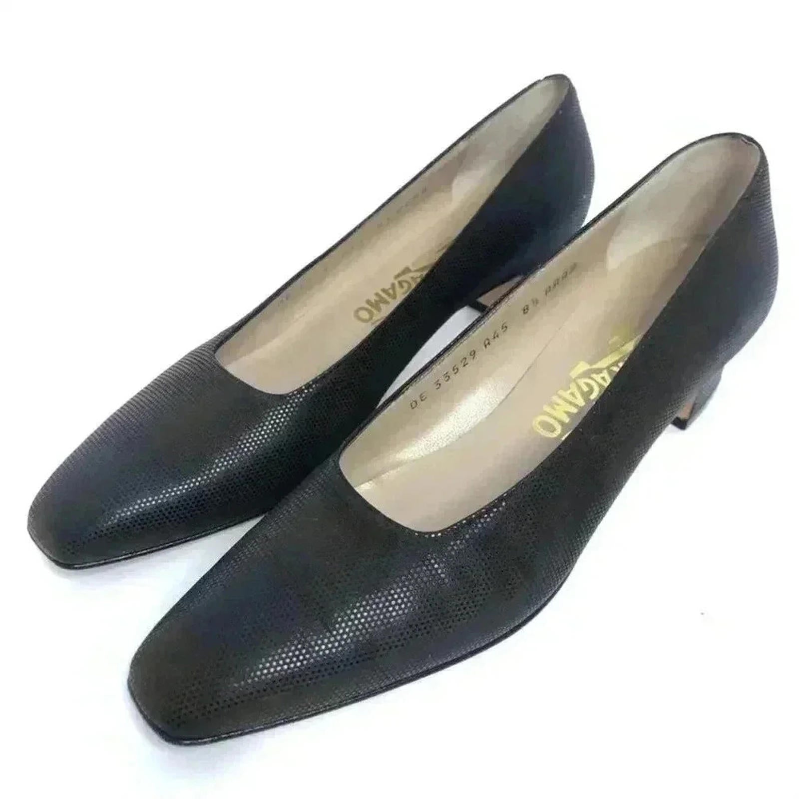 Salvatore Ferragamo Vintage Green Suede Dotted Heels Leather Pumps Siz by Hot Girl Secondhand